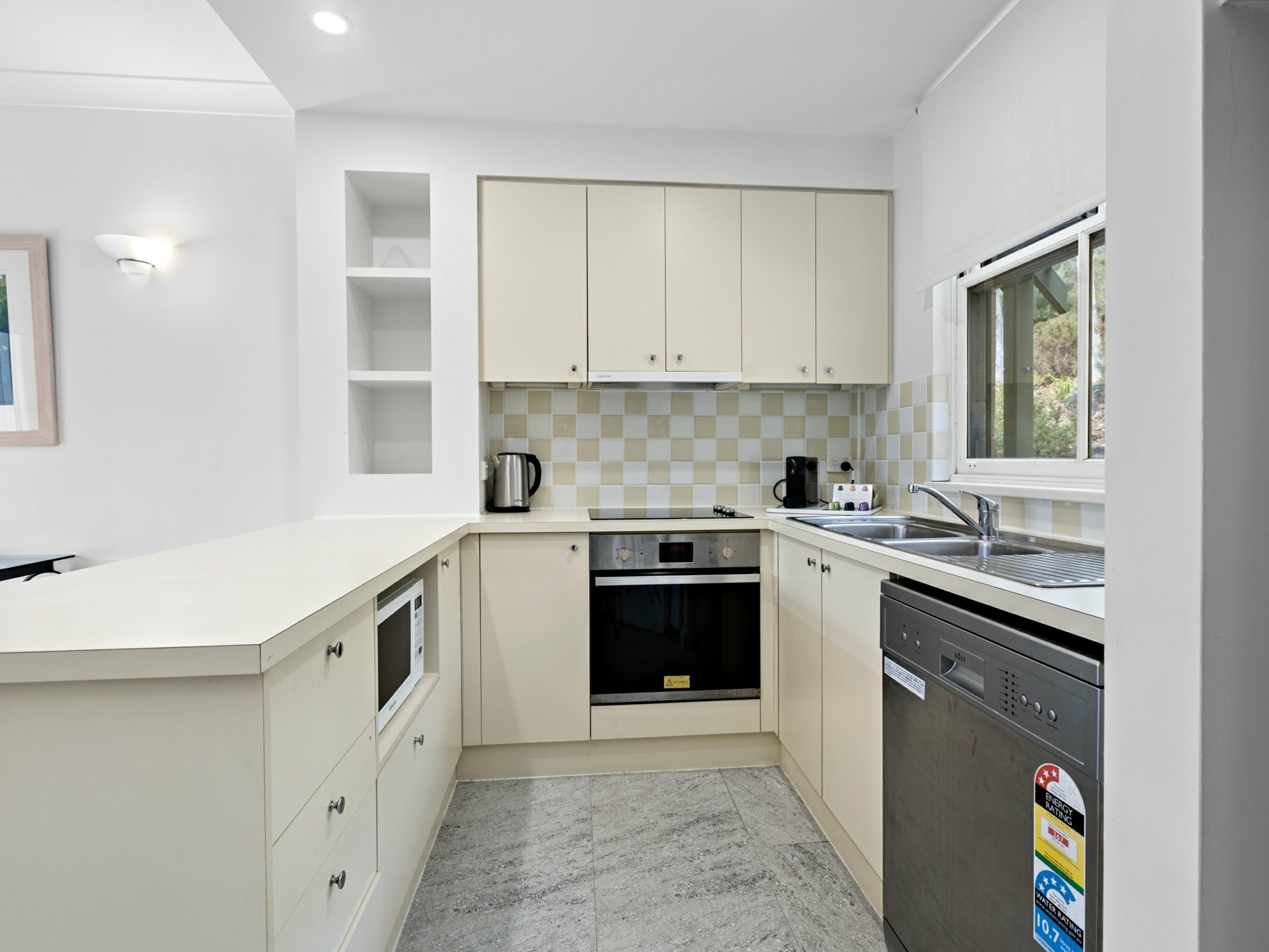 Villa 716/15 Thompsons Rd — photo 3 of 13