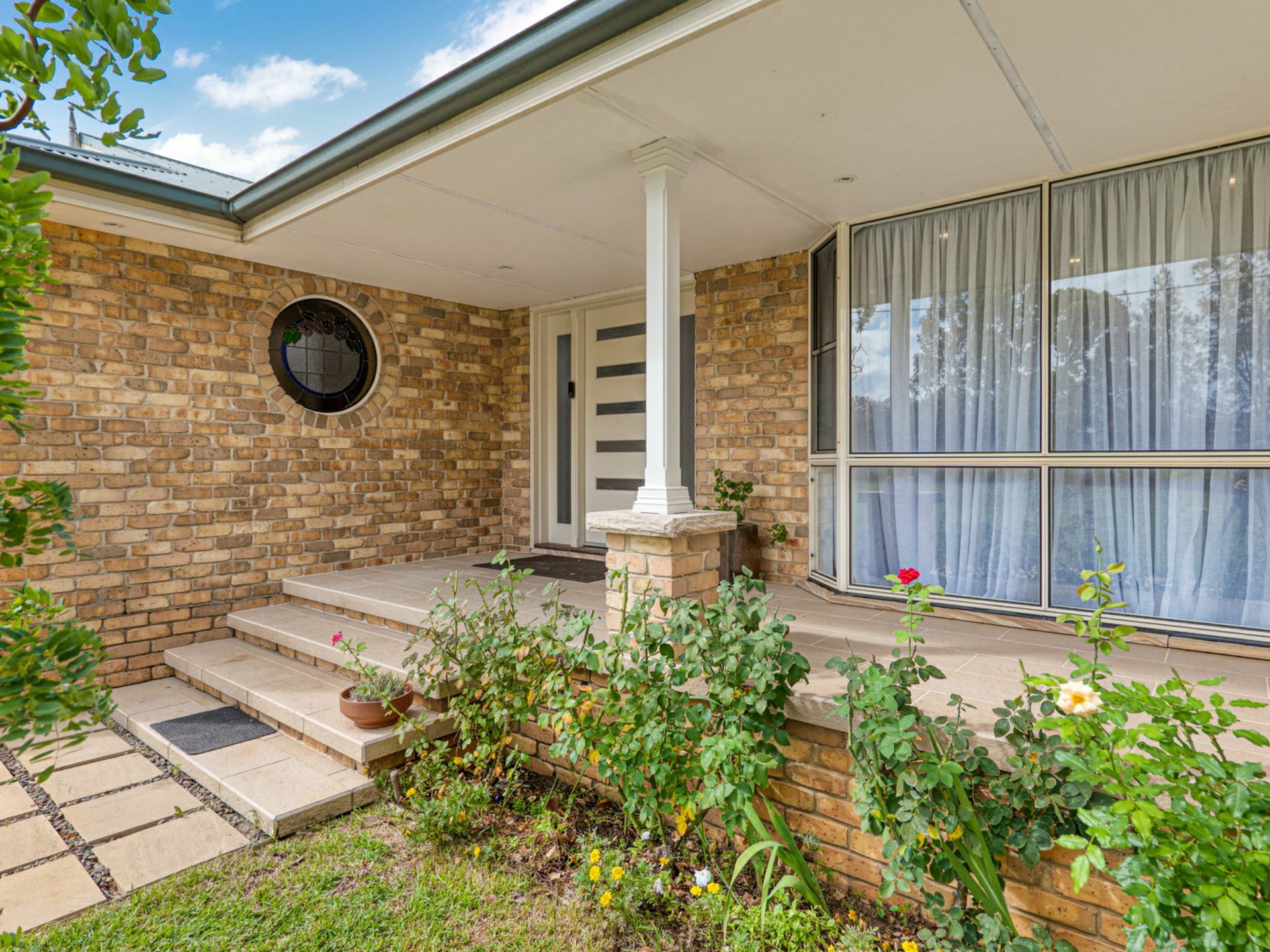 281 Mount View Road — photo 4 of 26