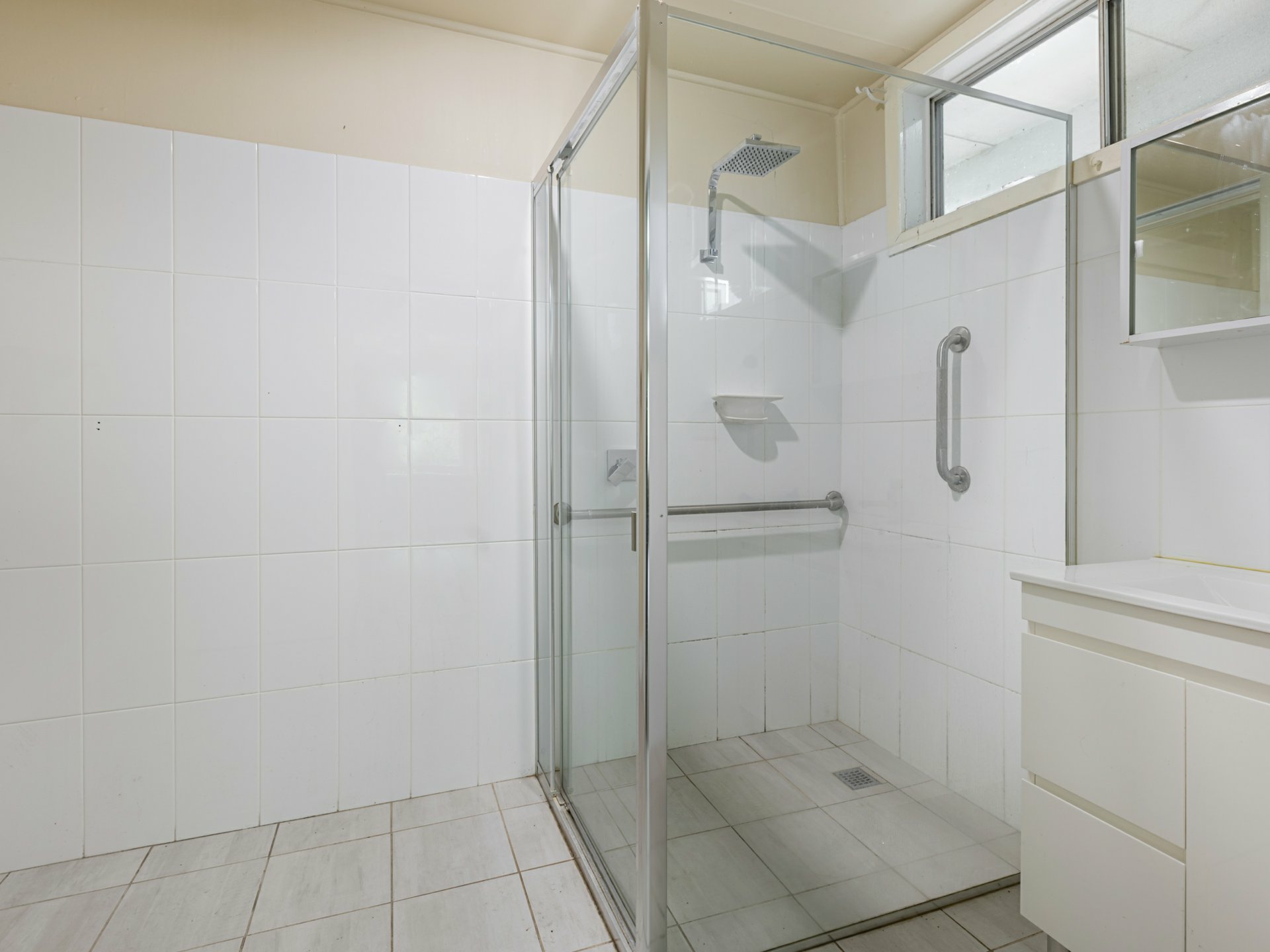 14 Ercildoune Street — photo 7 of 15