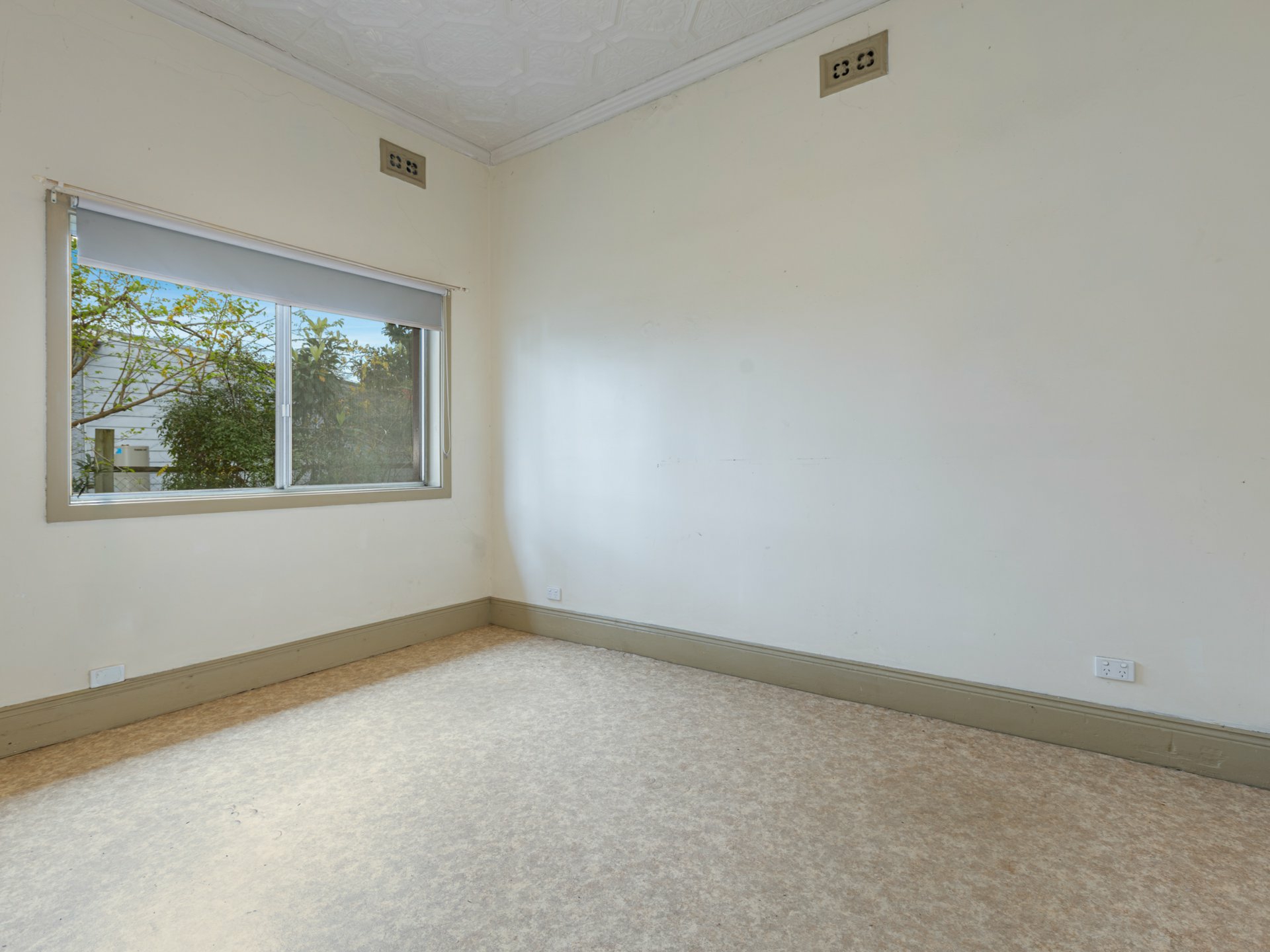 14 Ercildoune Street — photo 11 of 15