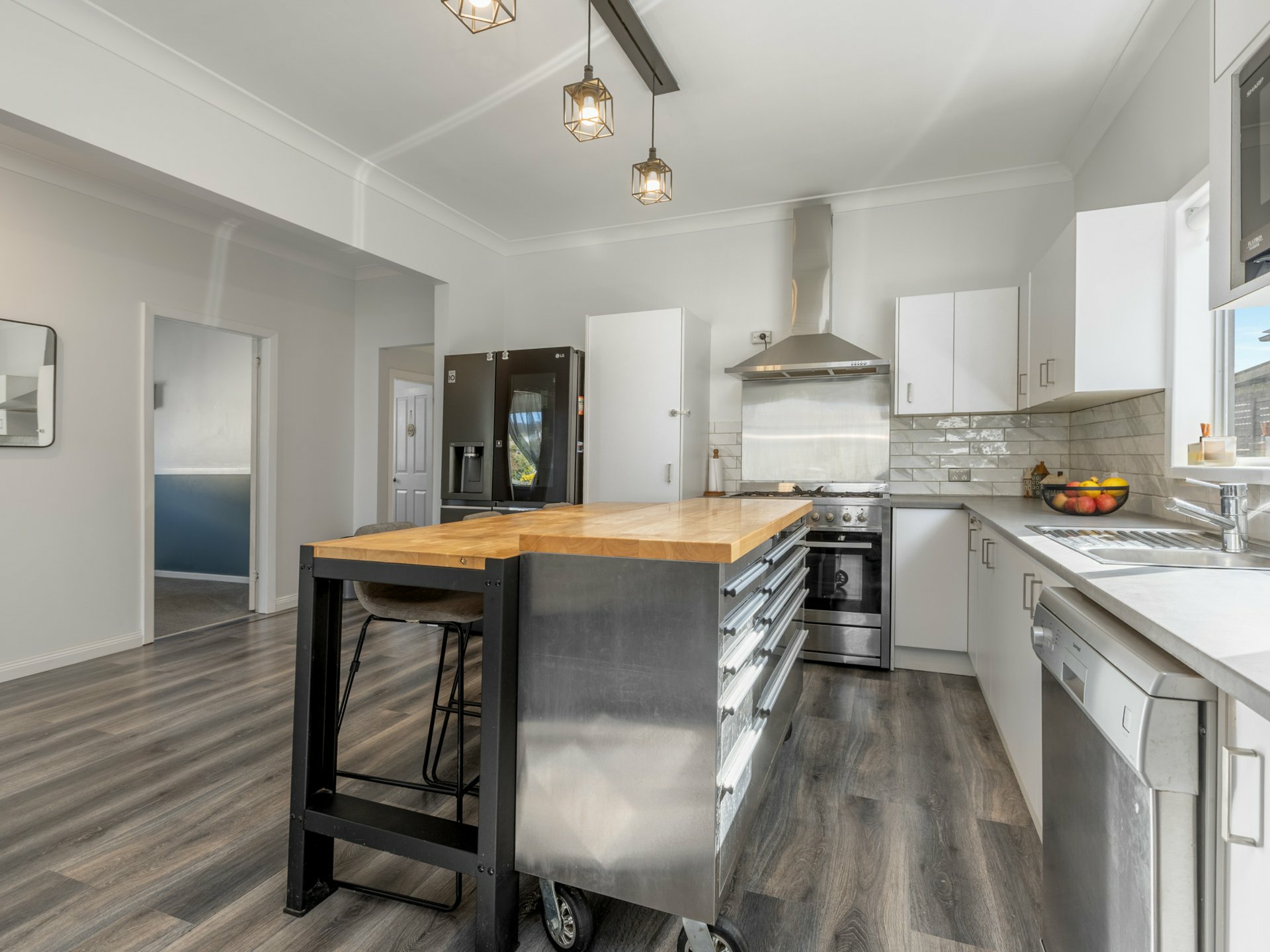 15 George Street — photo 3 of 15