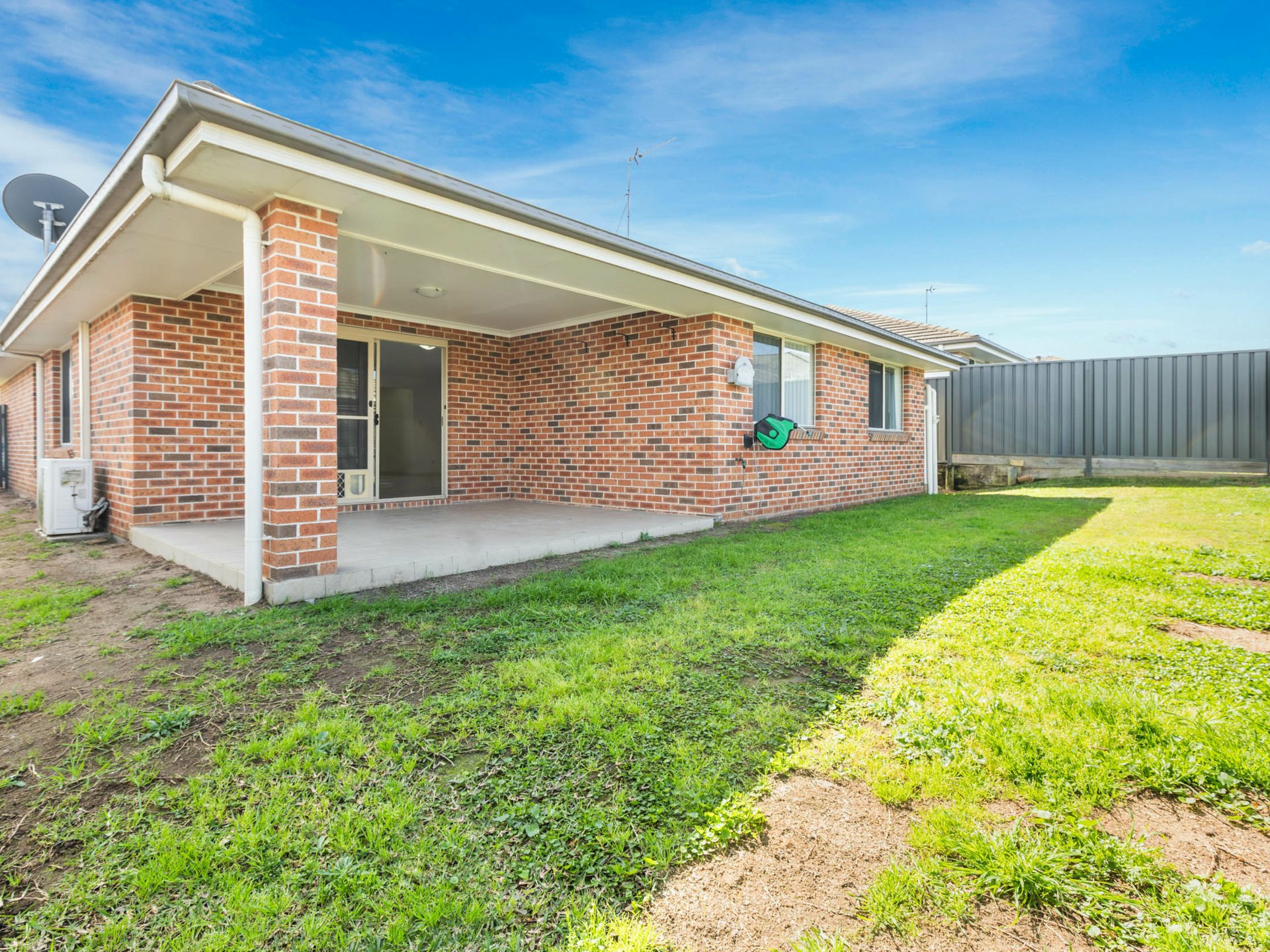 23 Moorebank Road — photo 14 of 15