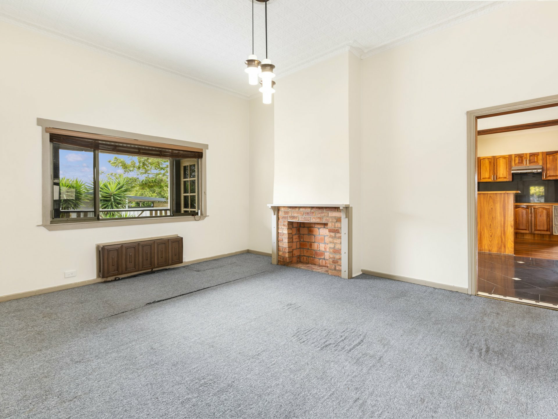 86 Aberdare Road — photo 8 of 15