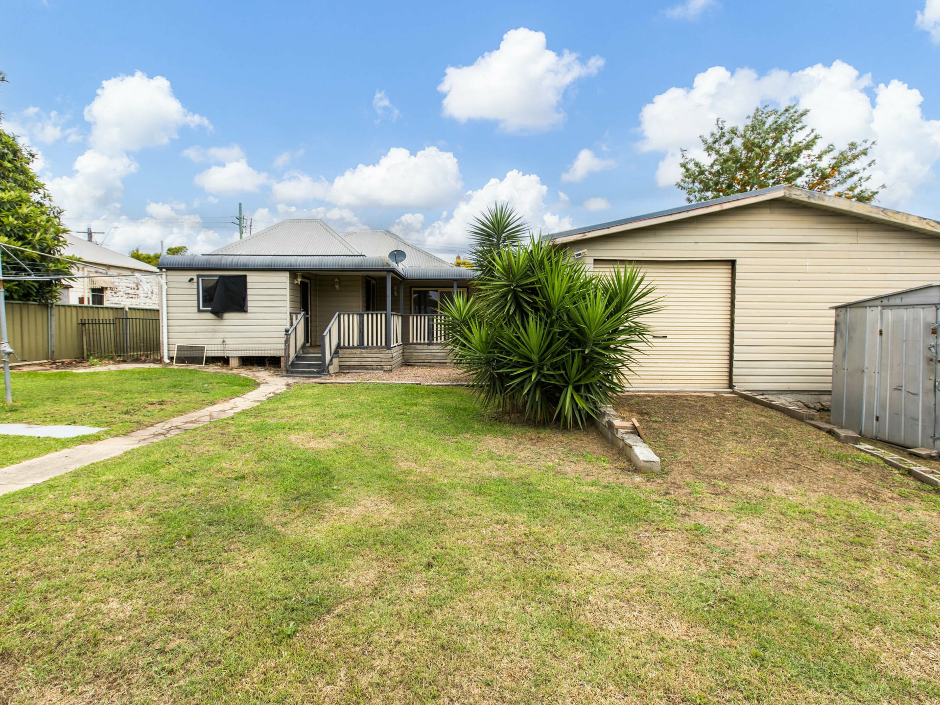 86 Aberdare Road — photo 14 of 15