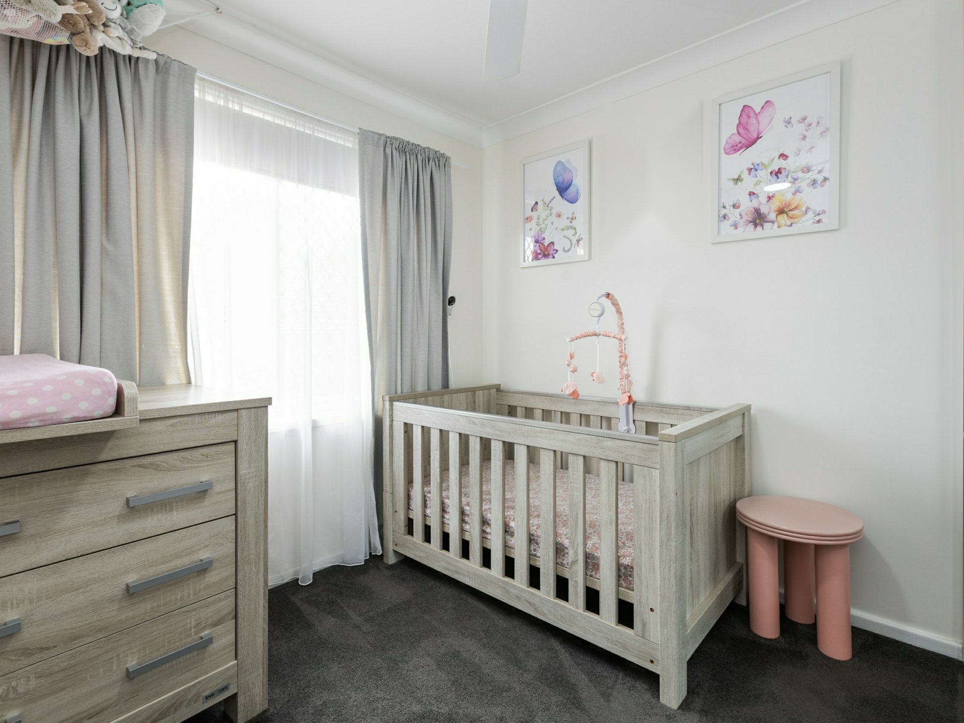 57 Macquarie Ave — photo 8 of 13