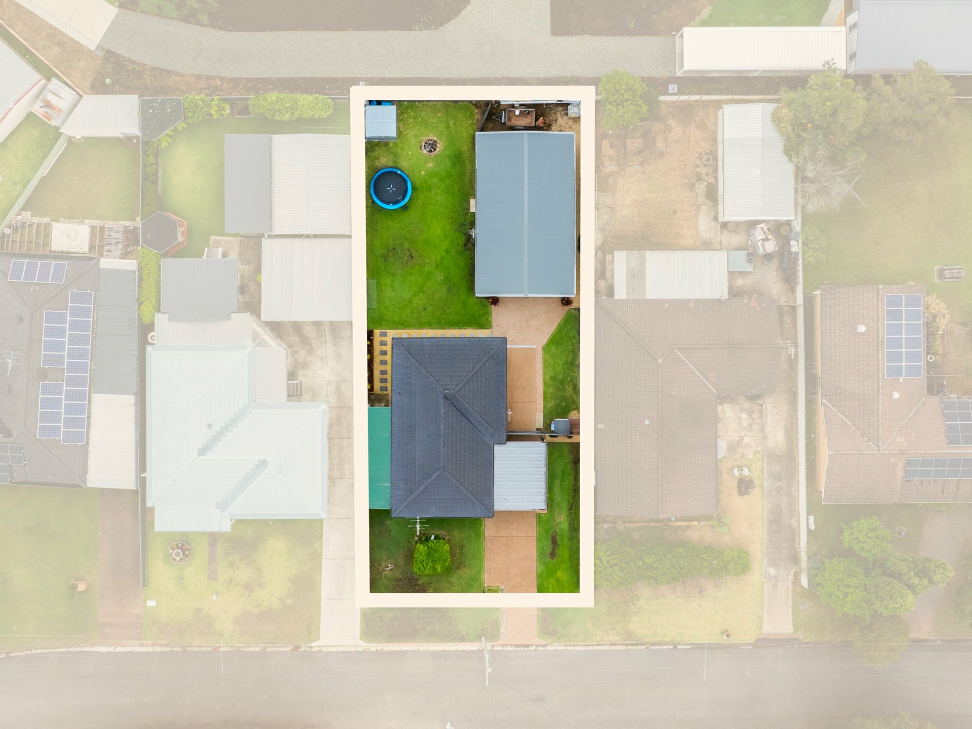 57 Macquarie Ave — photo 13 of 13