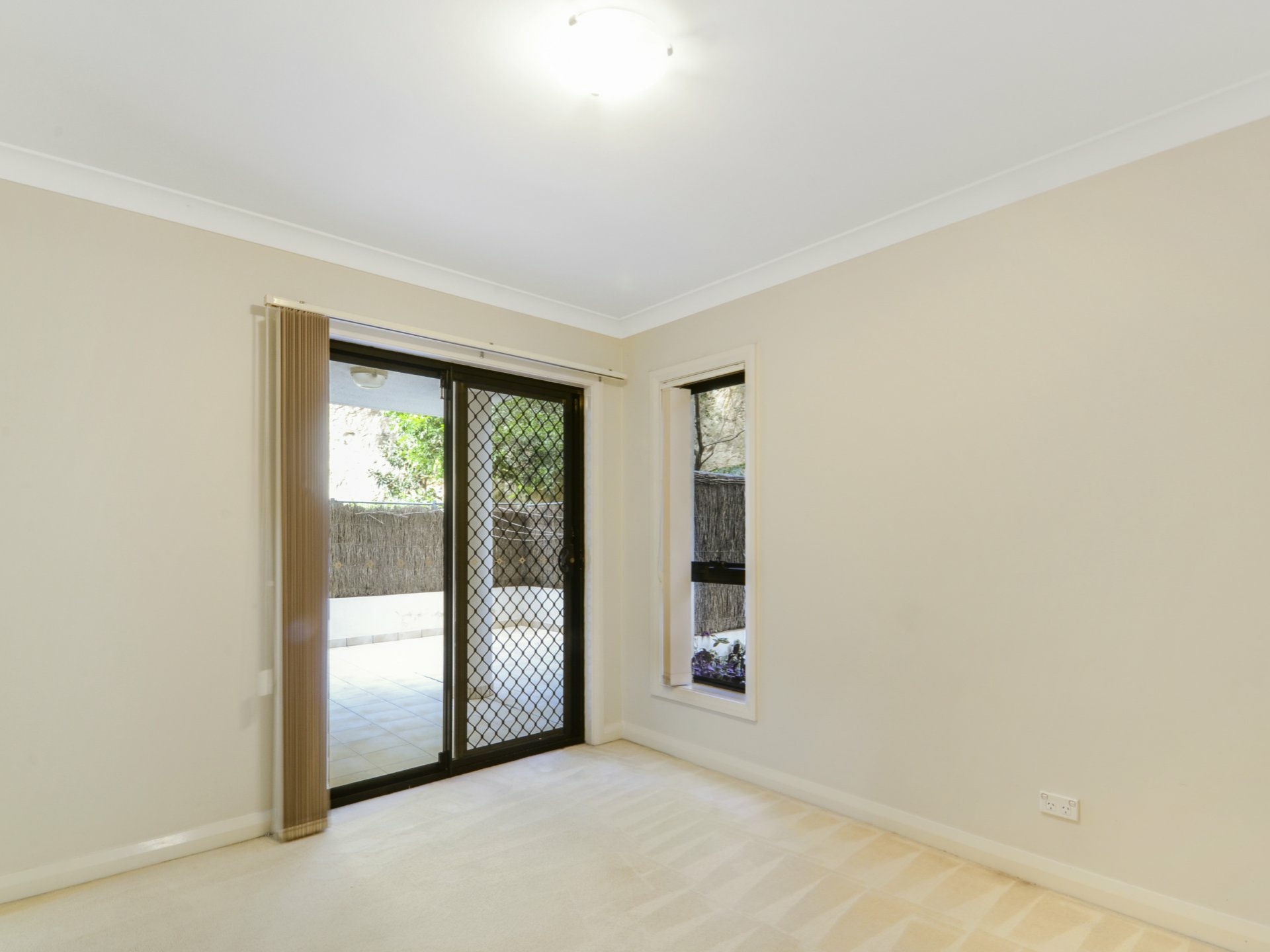 3/2 Taylors Drive, LANE COVE