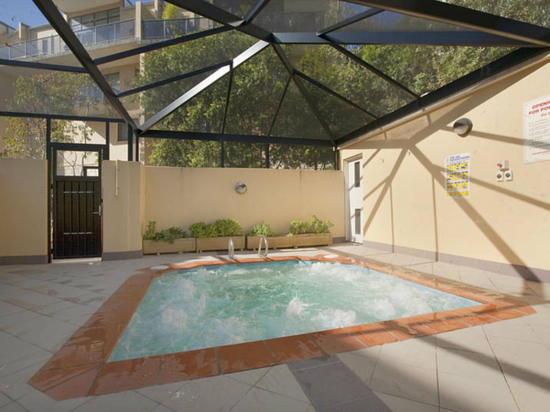 3/2 Taylors Drive, LANE COVE