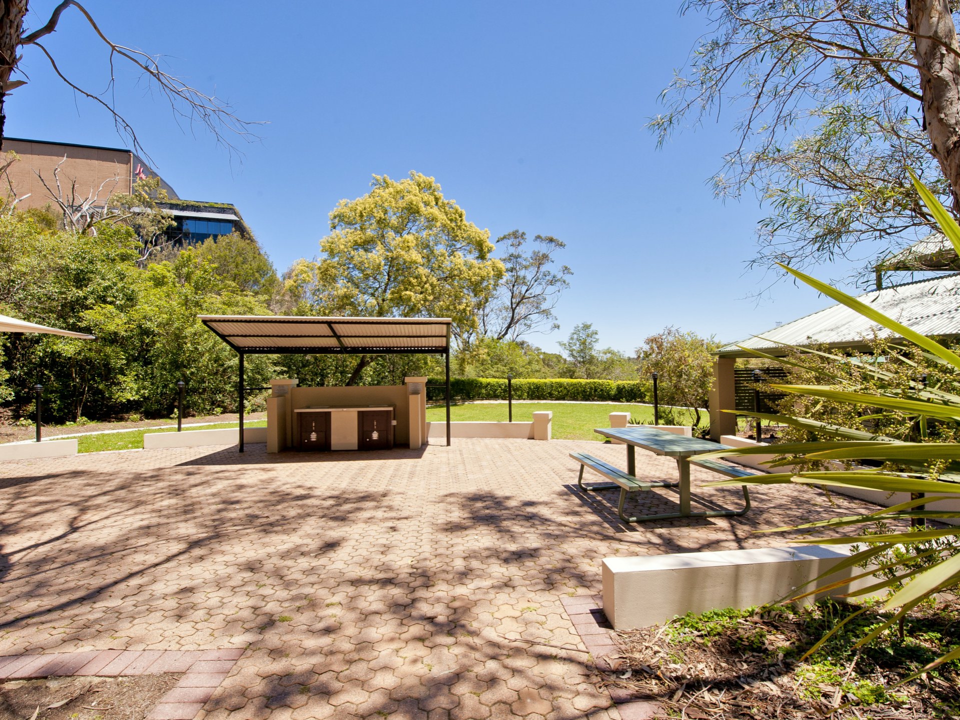 3/2 Taylors Drive, LANE COVE