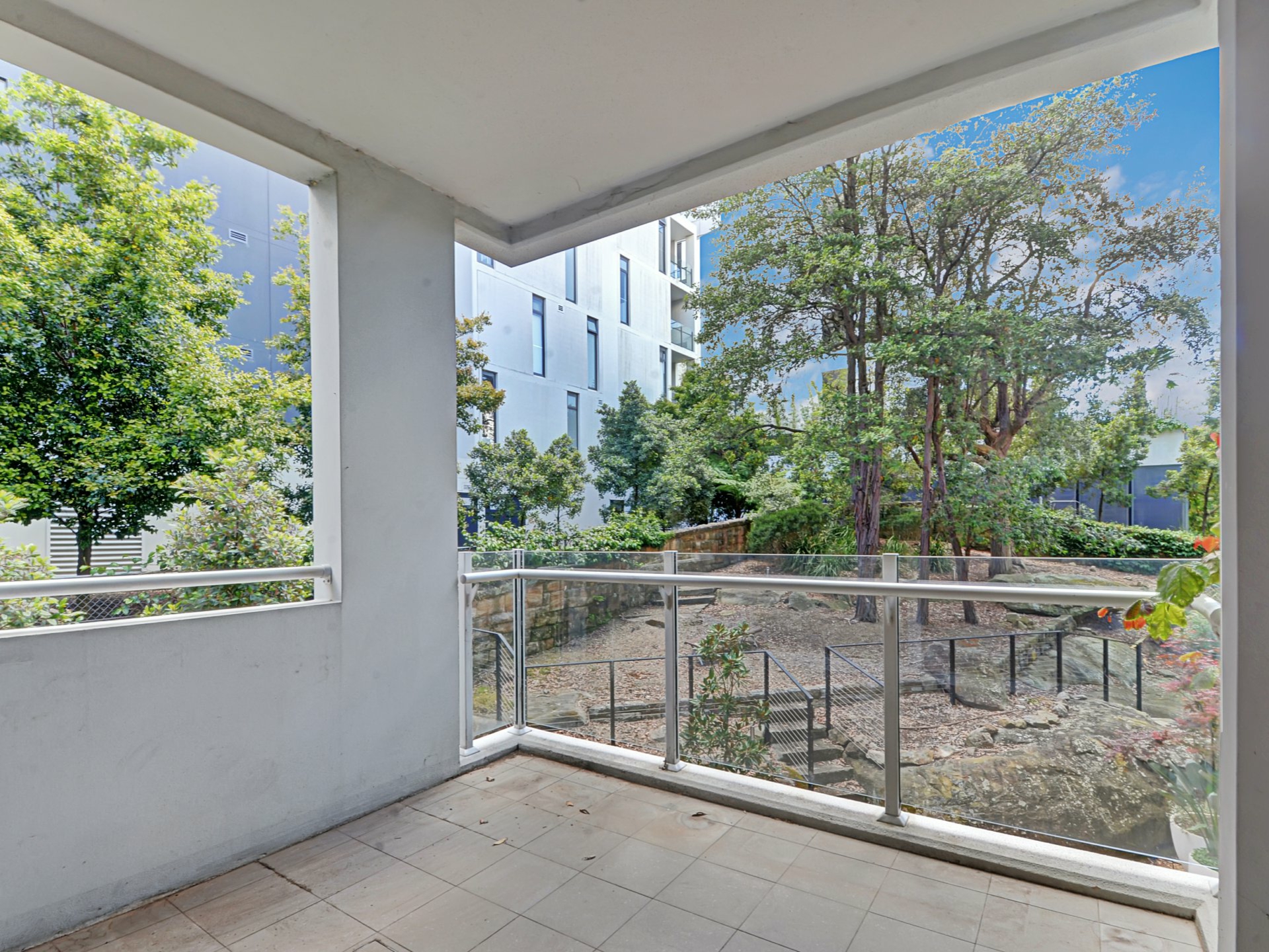 201/290 Burns Bay Road, LANE COVE