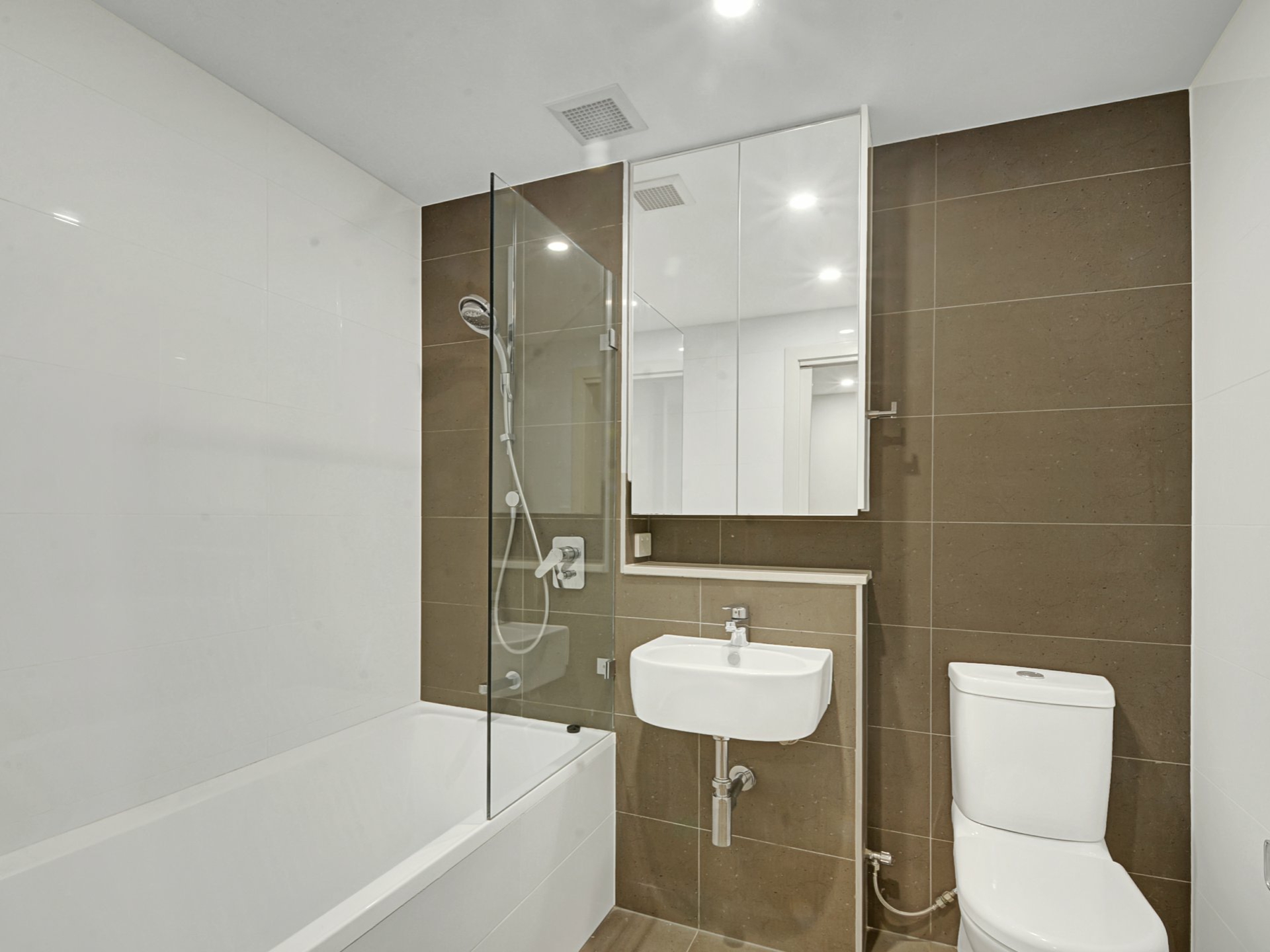 201/290 Burns Bay Road, LANE COVE