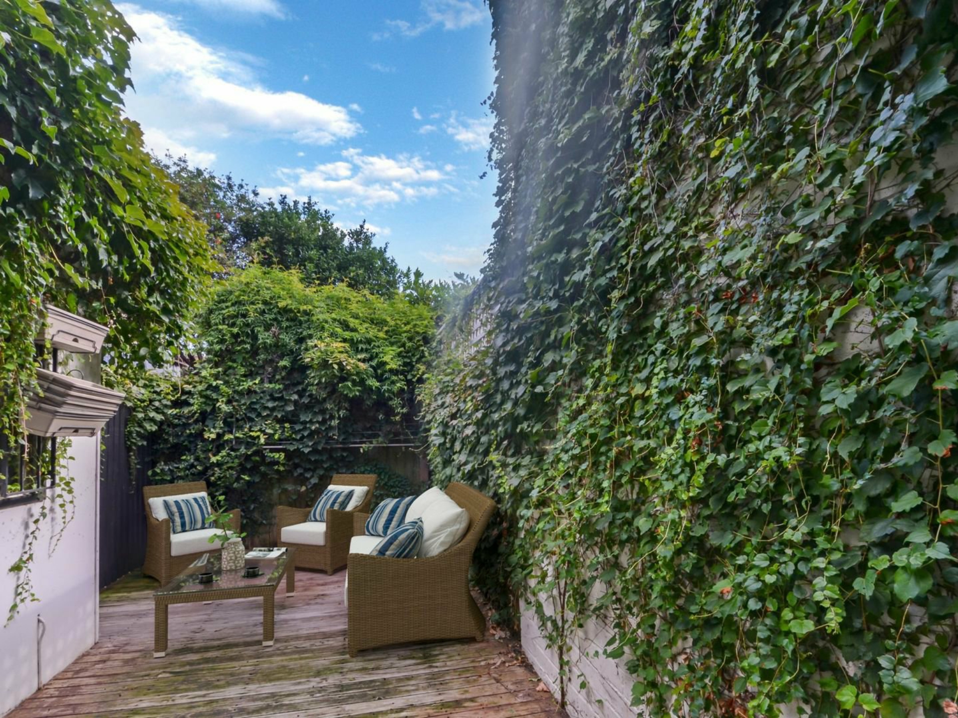12 Carrington Street, BALMAIN