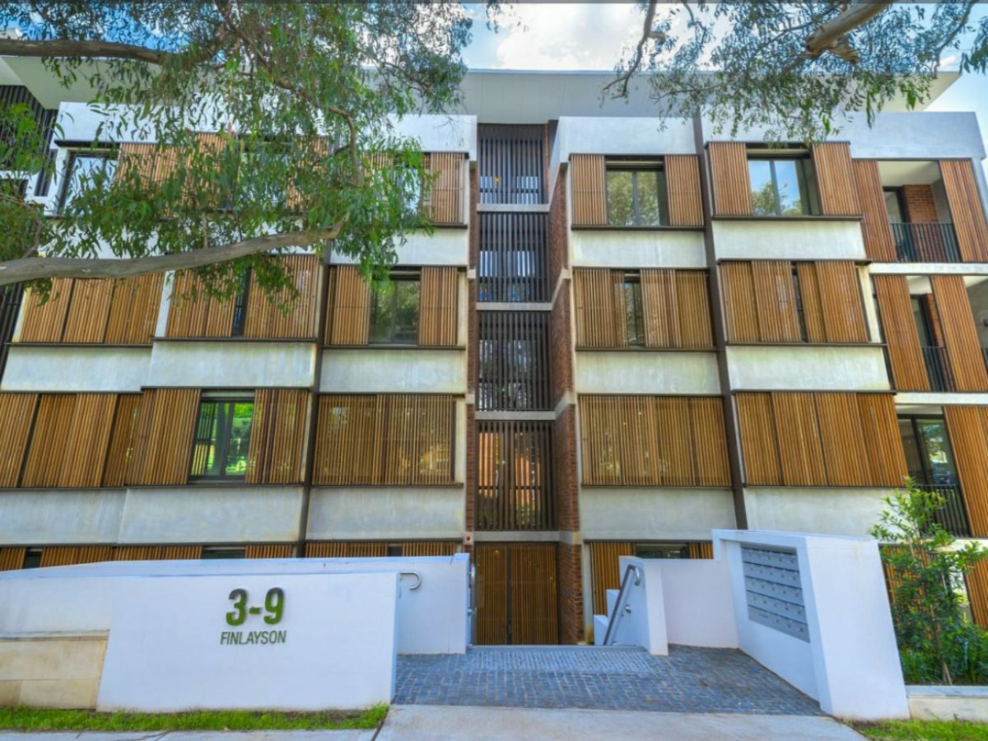 Unit 42/3-9 Finlayson Street, LANE COVE