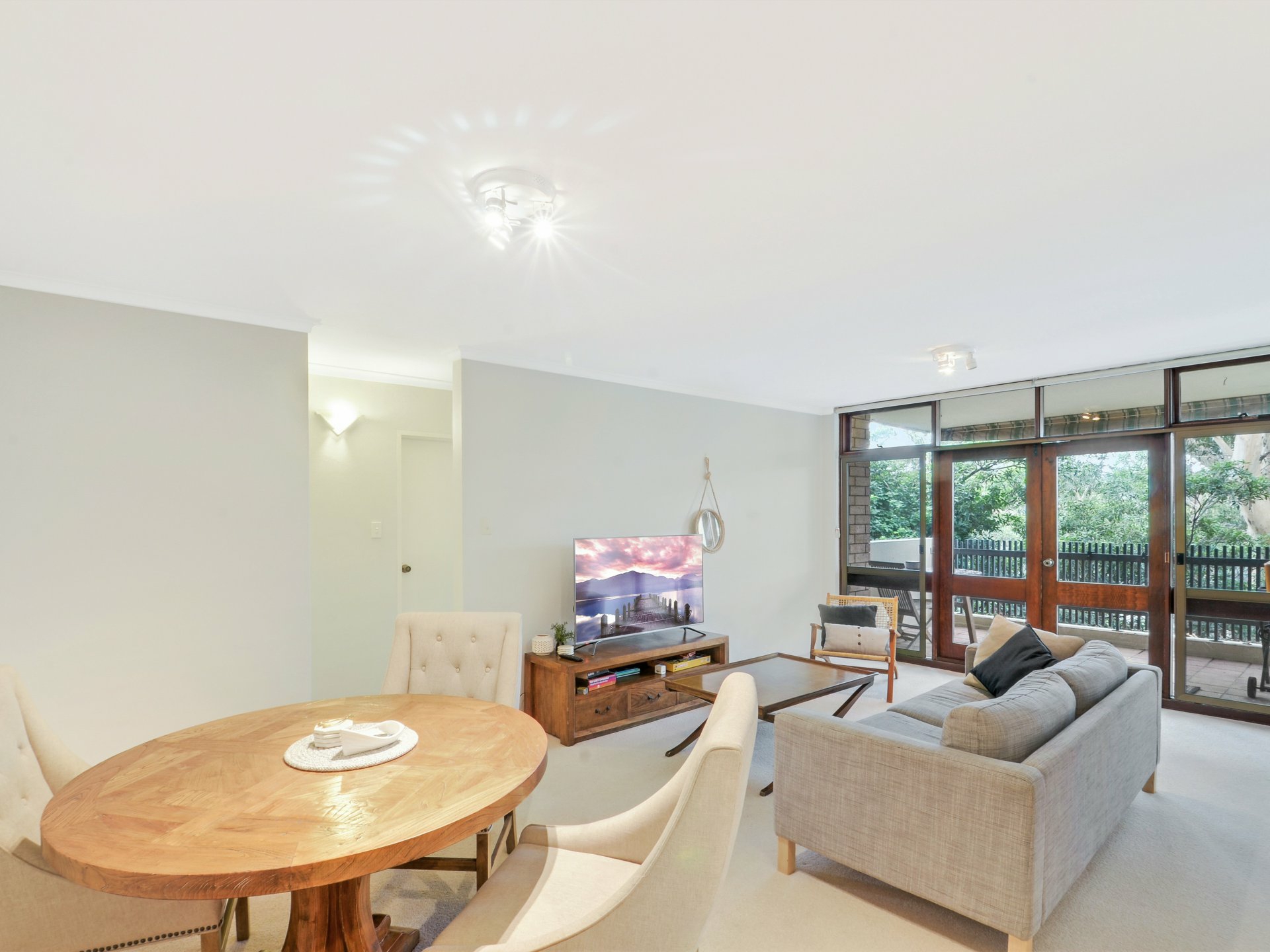 5/299 Burns Bay Road, LANE COVE