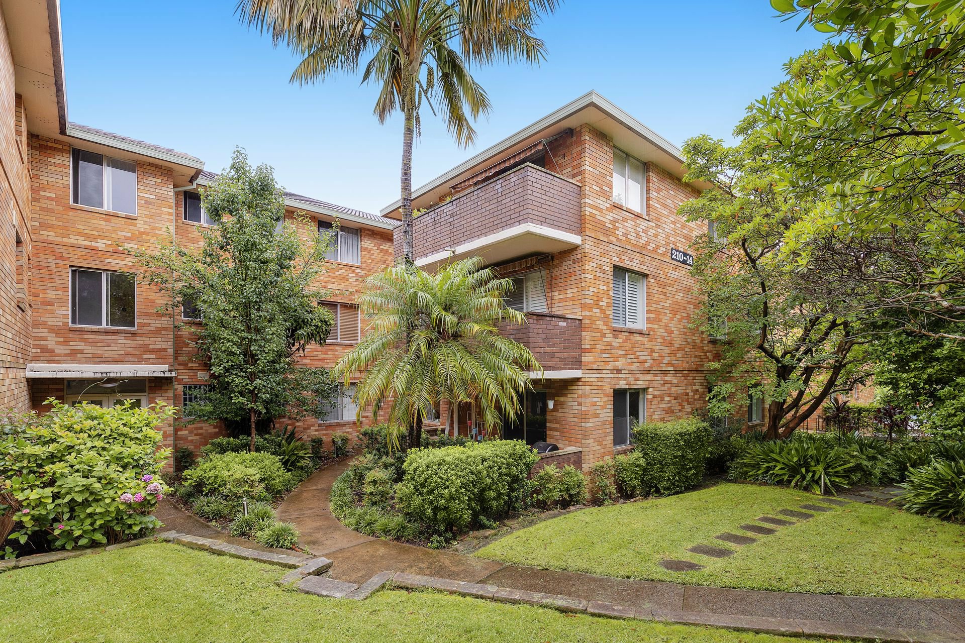 3/210 Longueville Road, LANE COVE