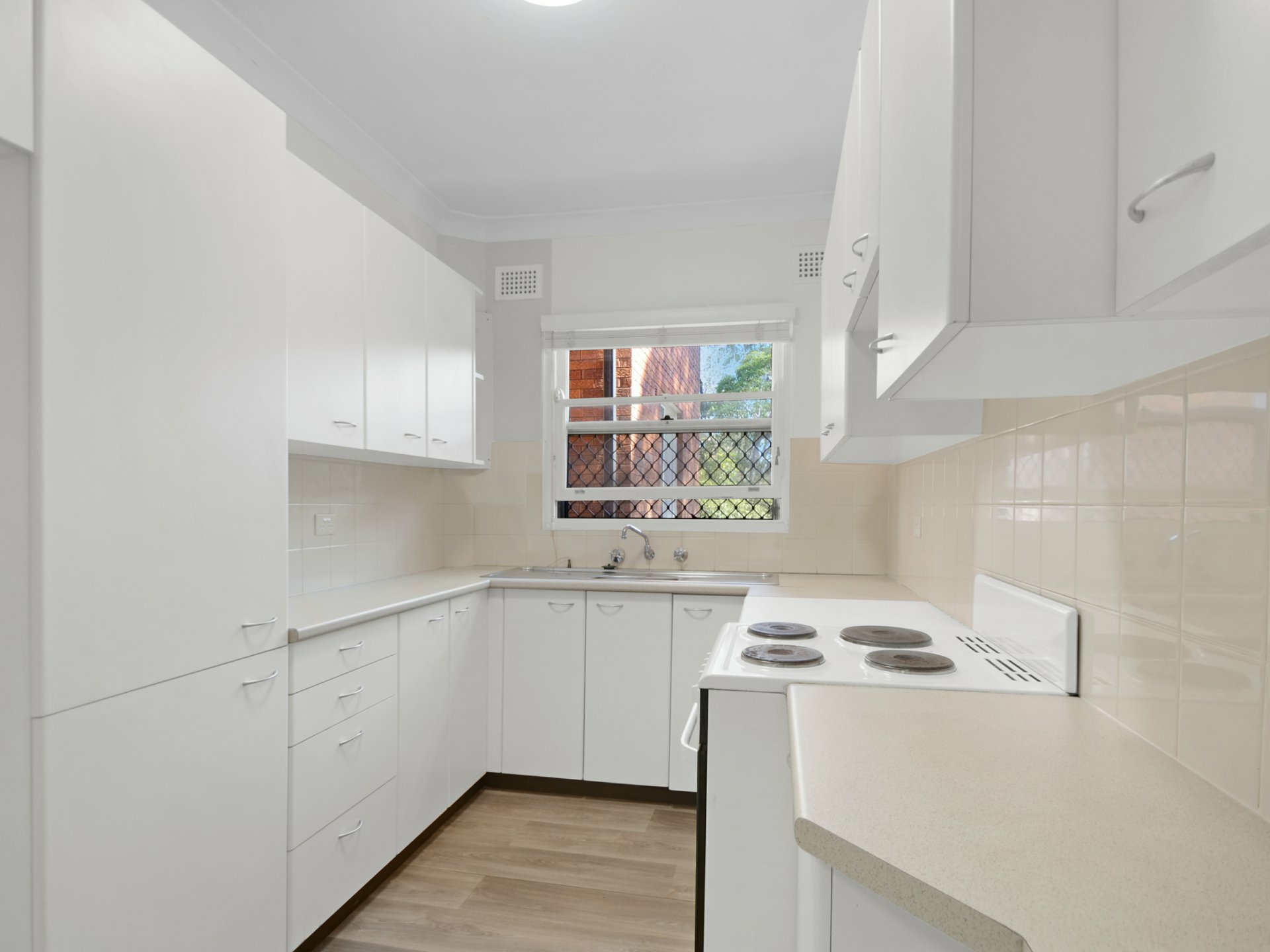 2/2 Tambourine Bay Road, LANE COVE
