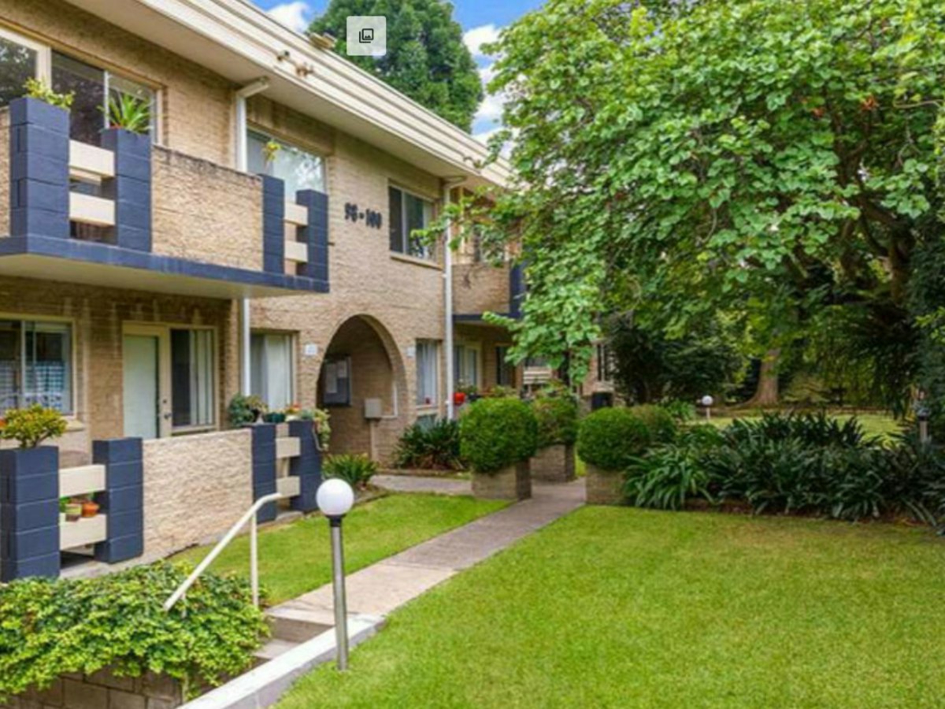 30/98 Burns Bay Road, LANE COVE