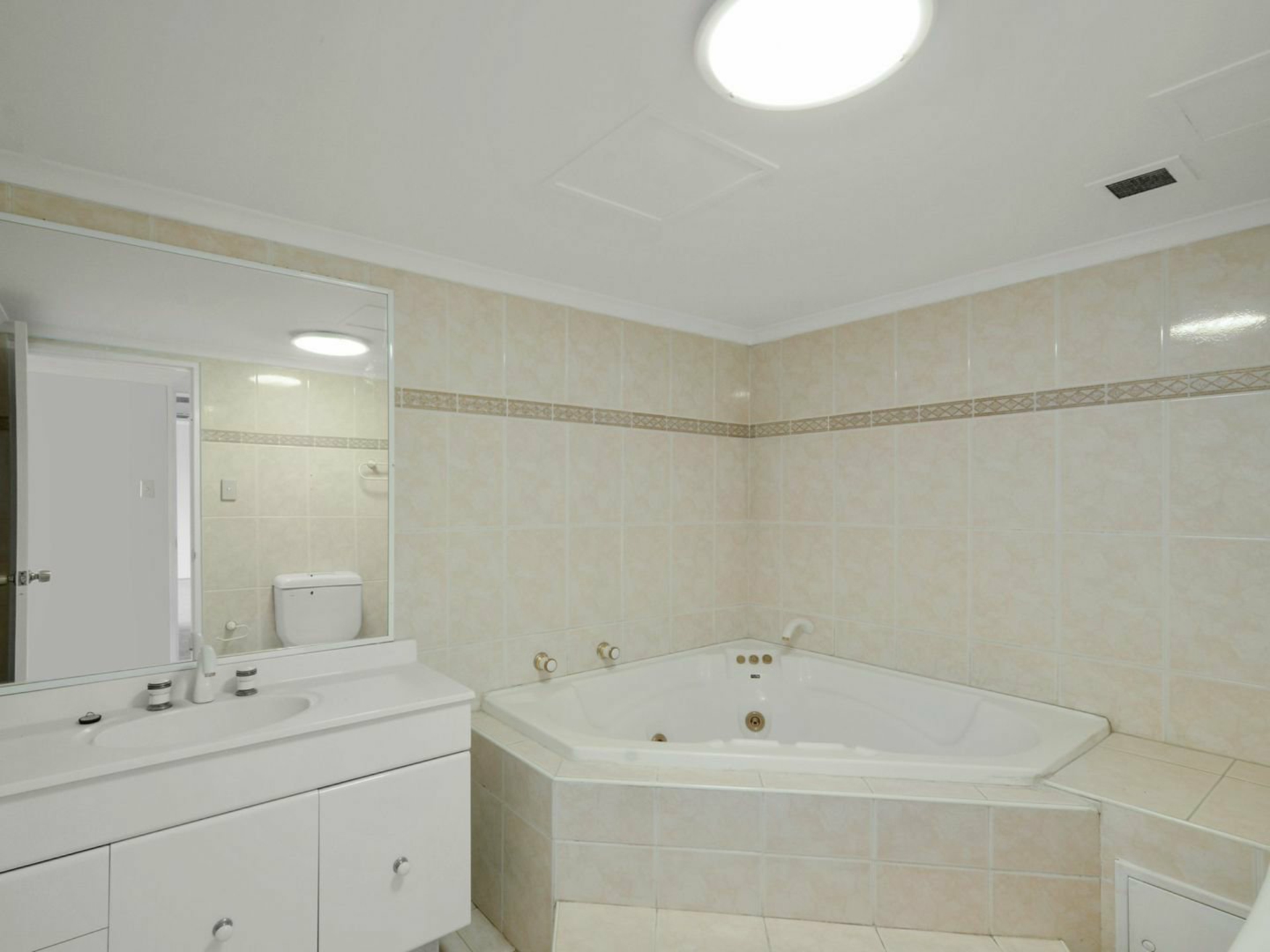 156/2-26 Wattle Crescent, PYRMONT