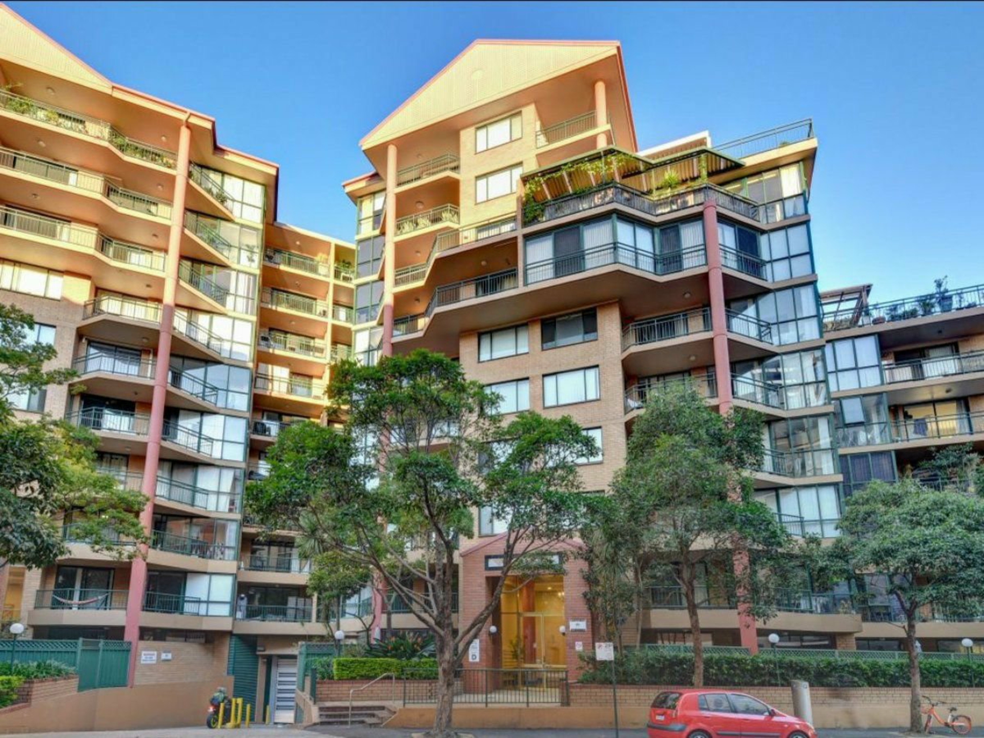 156/2-26 Wattle Crescent, PYRMONT