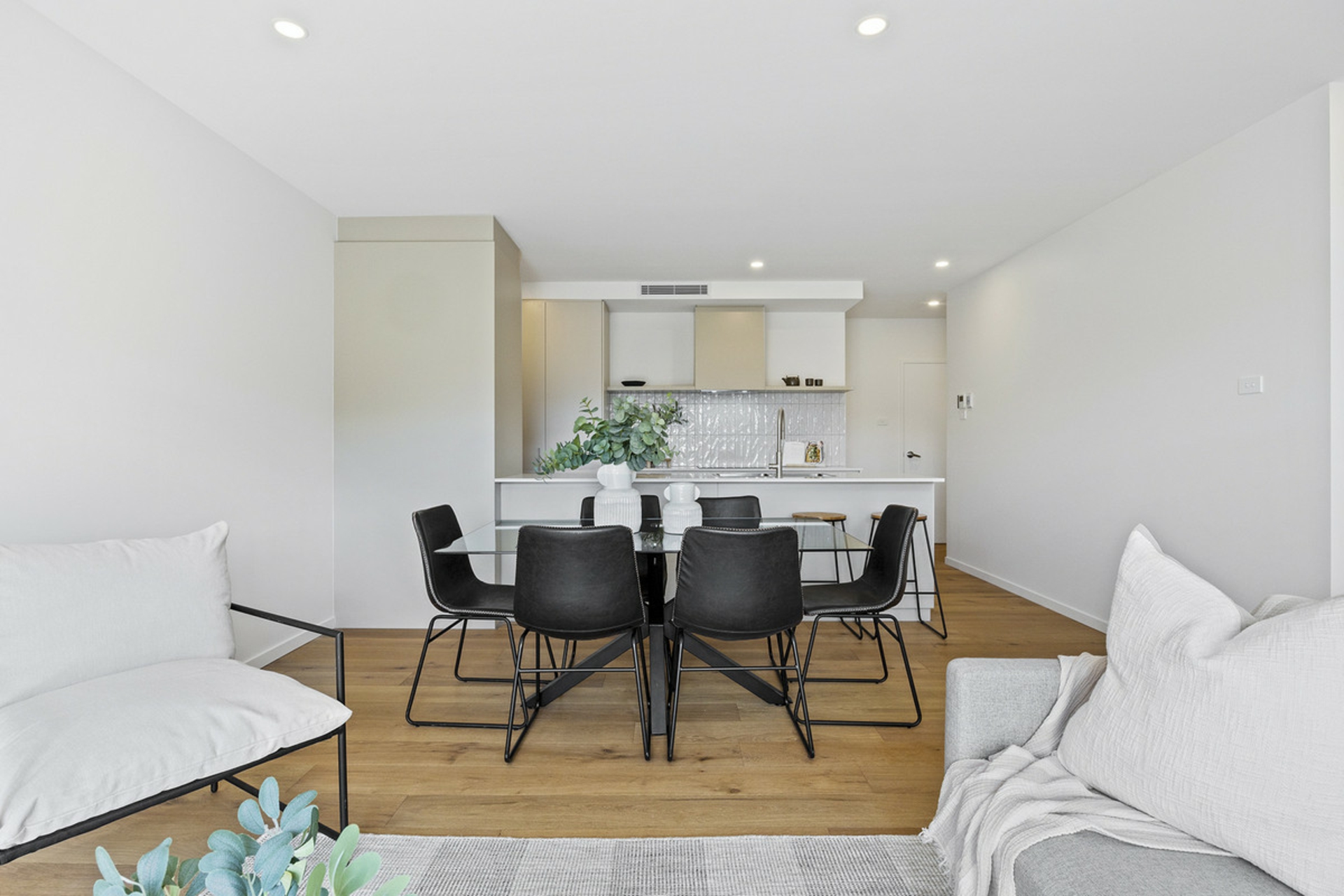 MIO, 20 Edward Drive, GOOGONG