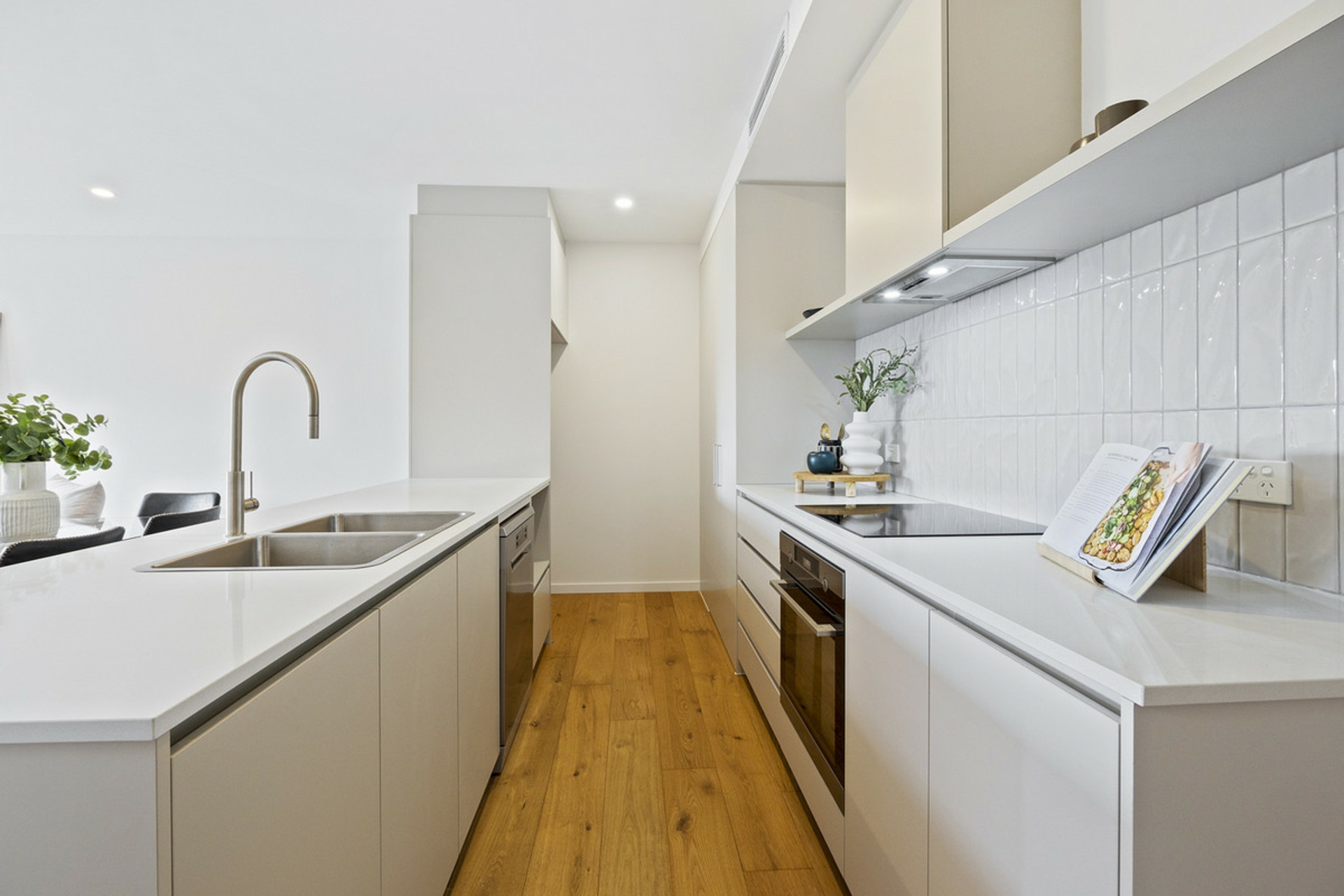 MIO, 20 Edward Drive, GOOGONG