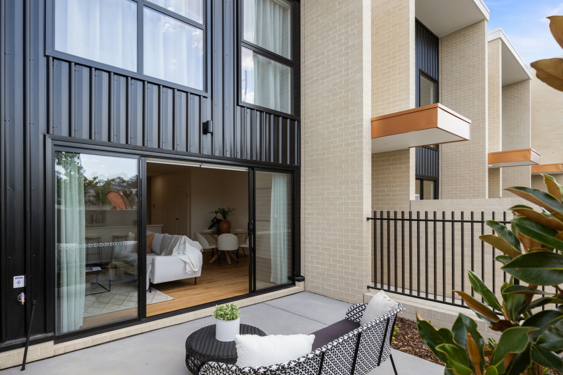 MIO, 20 Edward Drive, GOOGONG