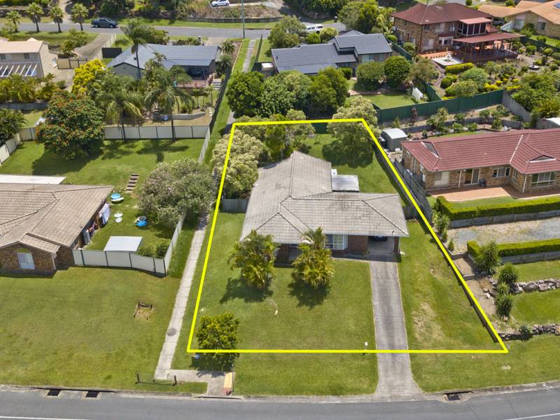 144 Castile Crescent, Edens Landing