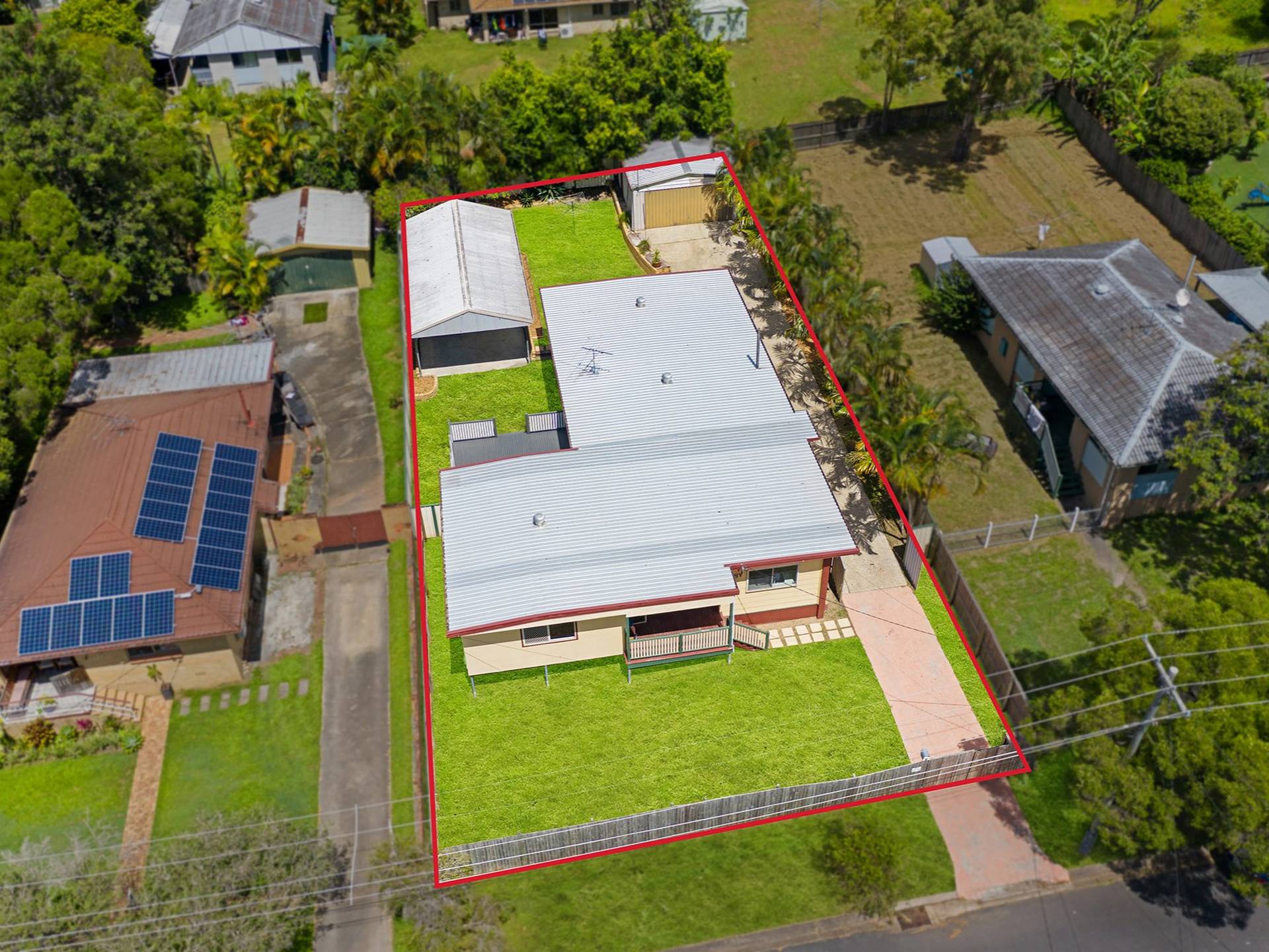 8 Tabari Place Eagleby QLD