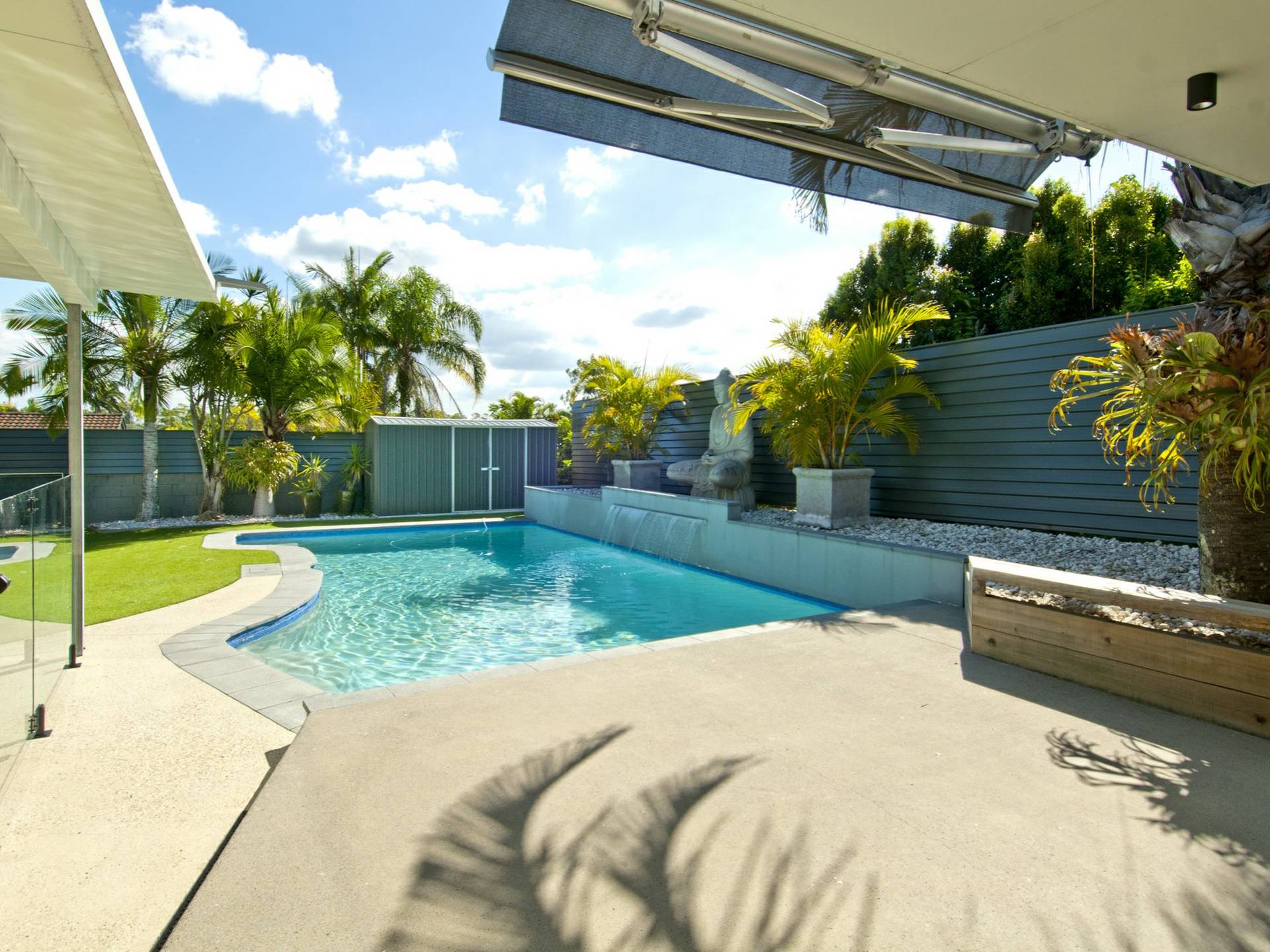 10 Van Dieman Crescent, SPRINGWOOD