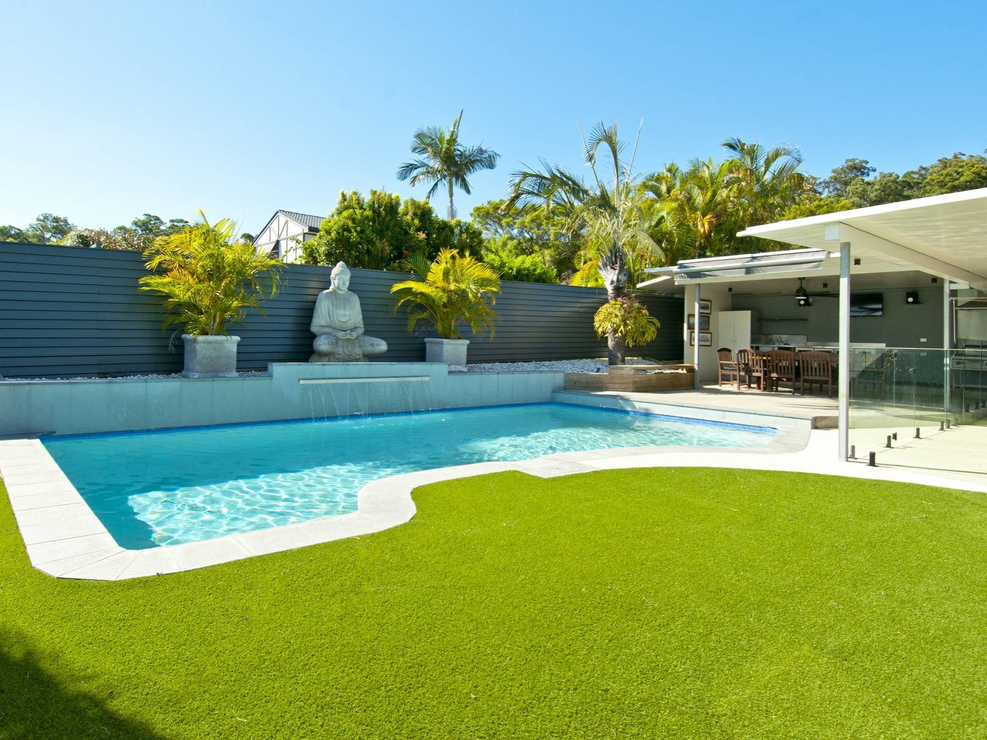 10 Van Dieman Crescent, SPRINGWOOD