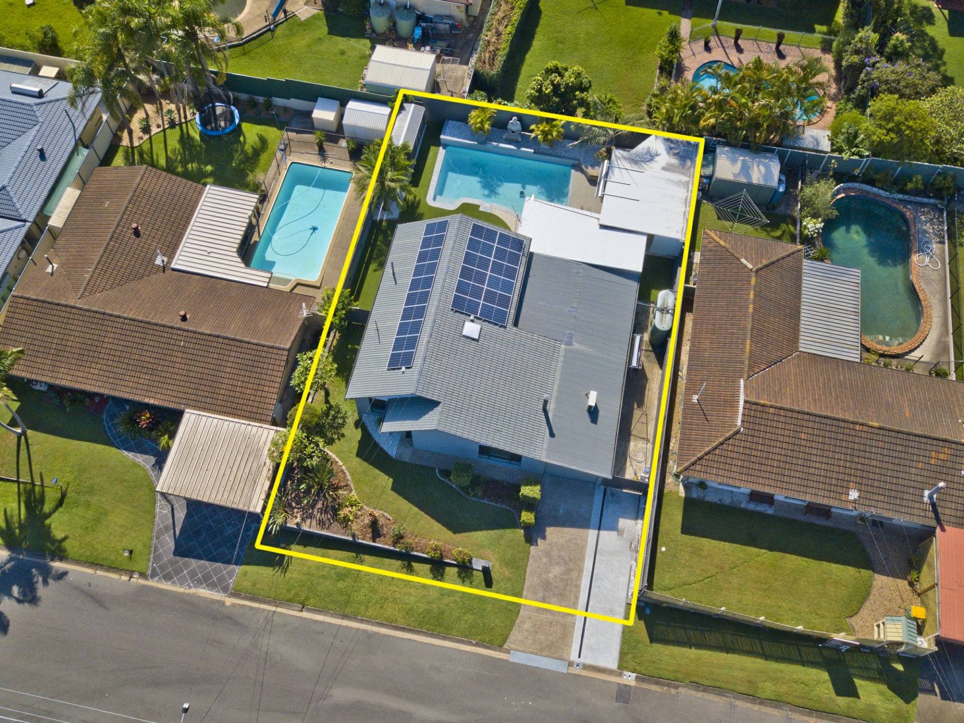 10 Van Dieman Crescent, SPRINGWOOD