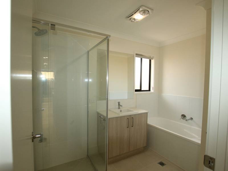 255 Tallagandra Road, HOLMVIEW