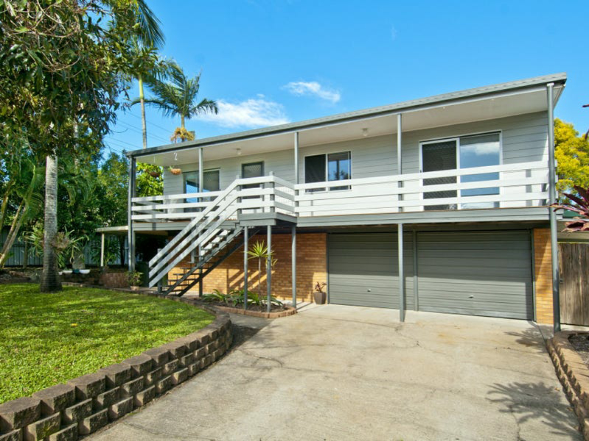 28 Hinchinbrook Avenue, Bethania