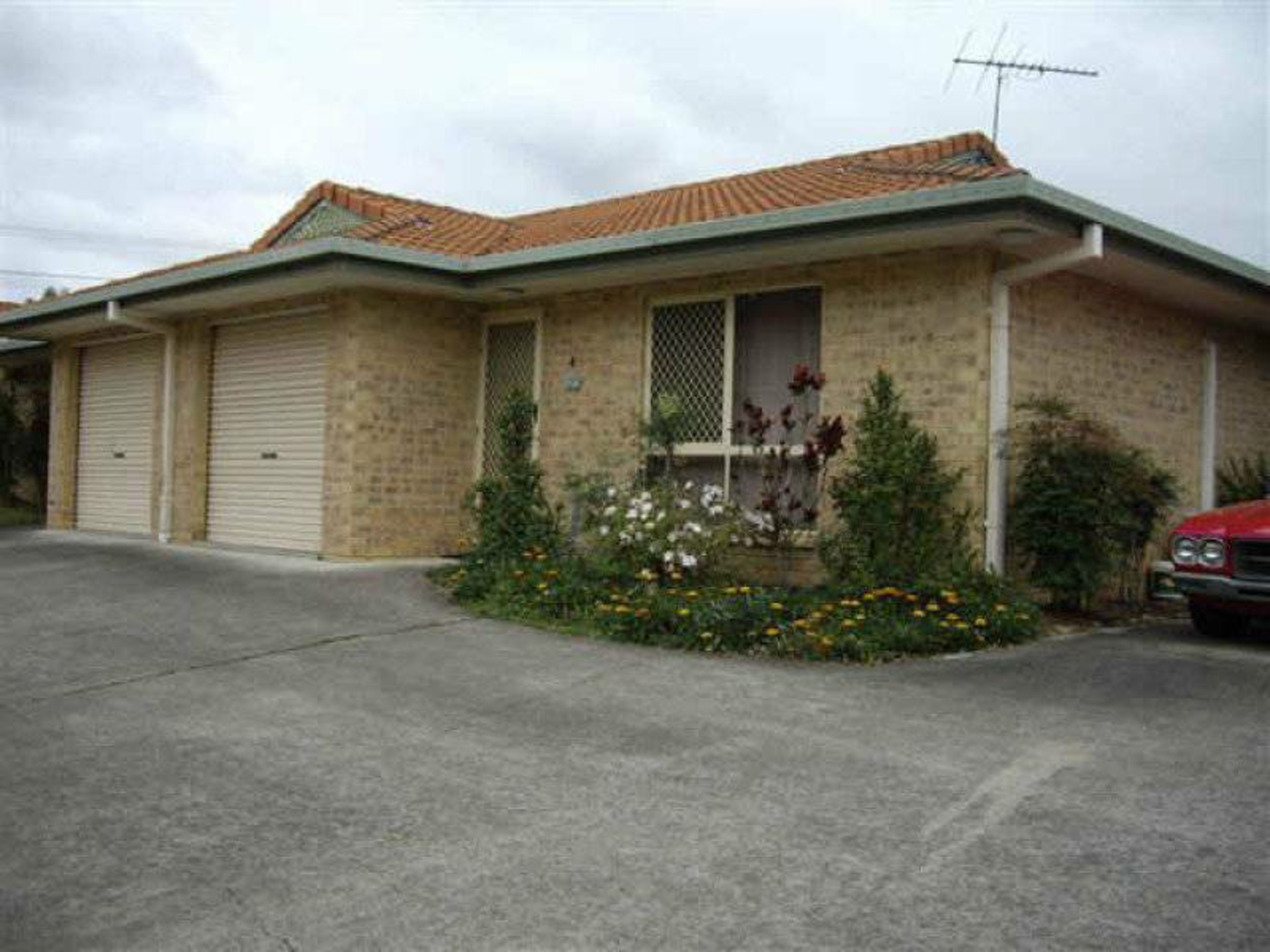4/129 Castile Crescent, EDENS LANDING