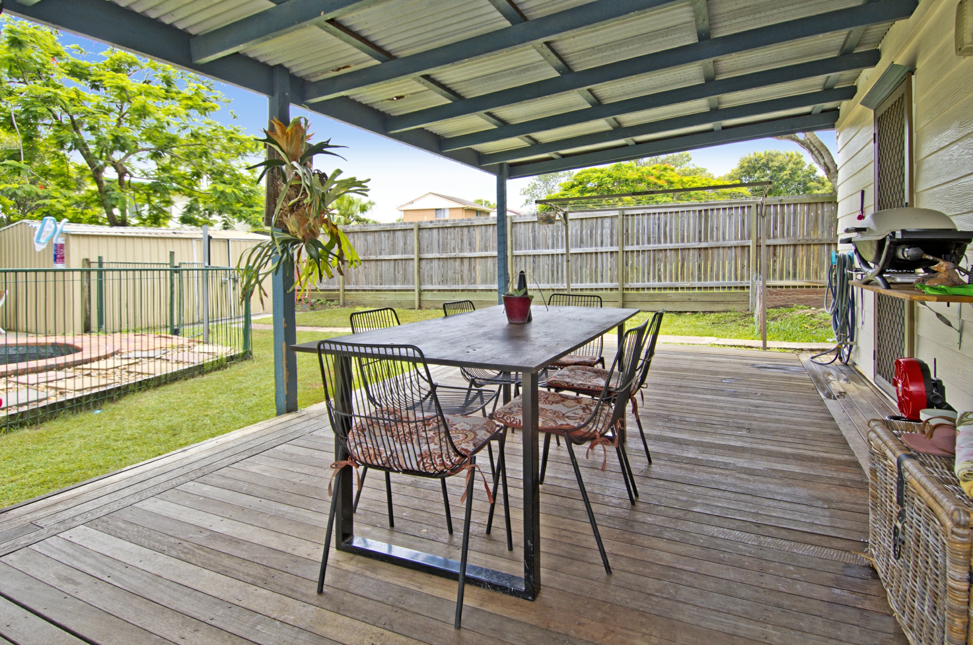 27 Aragon Street, BEENLEIGH