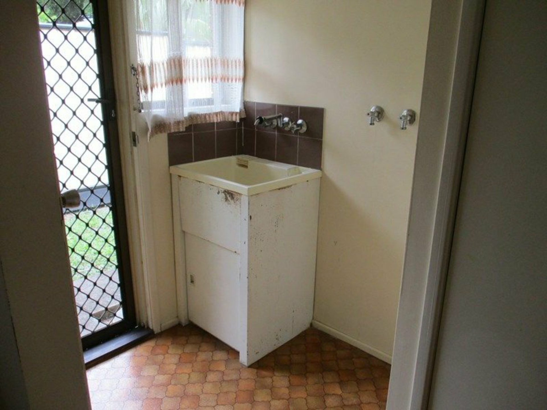 4/3 Juniper Court, BEENLEIGH