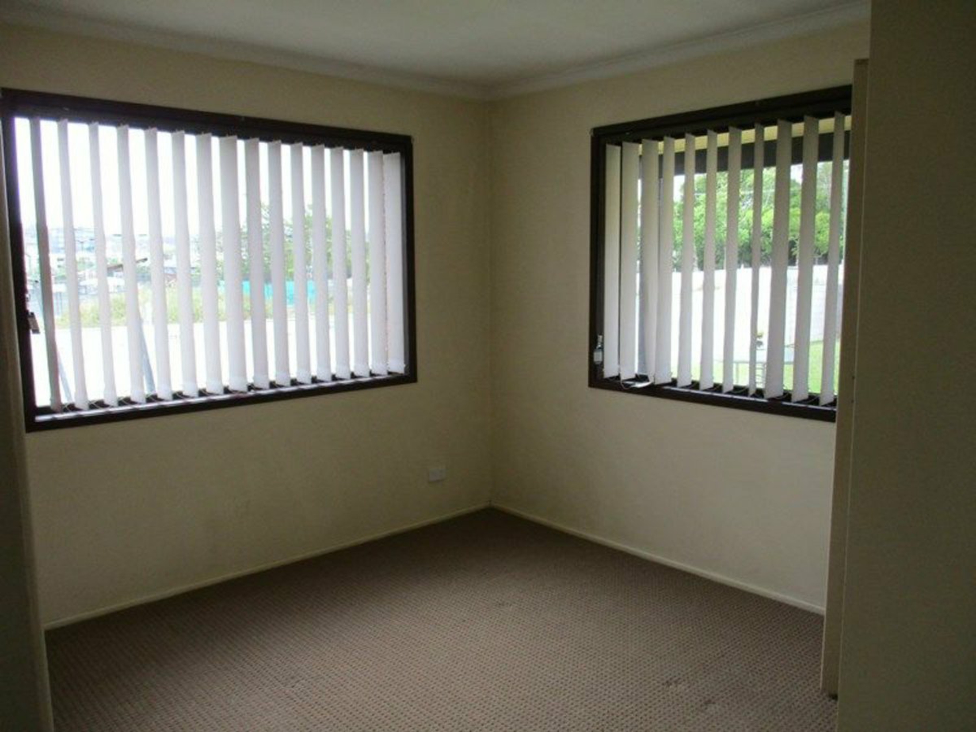 4/3 Juniper Court, BEENLEIGH