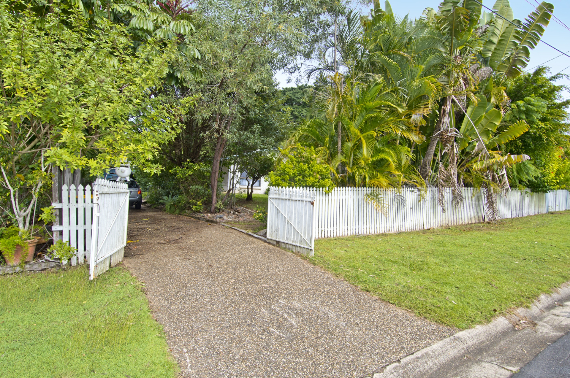 12 Mitre Street, HOLMVIEW
