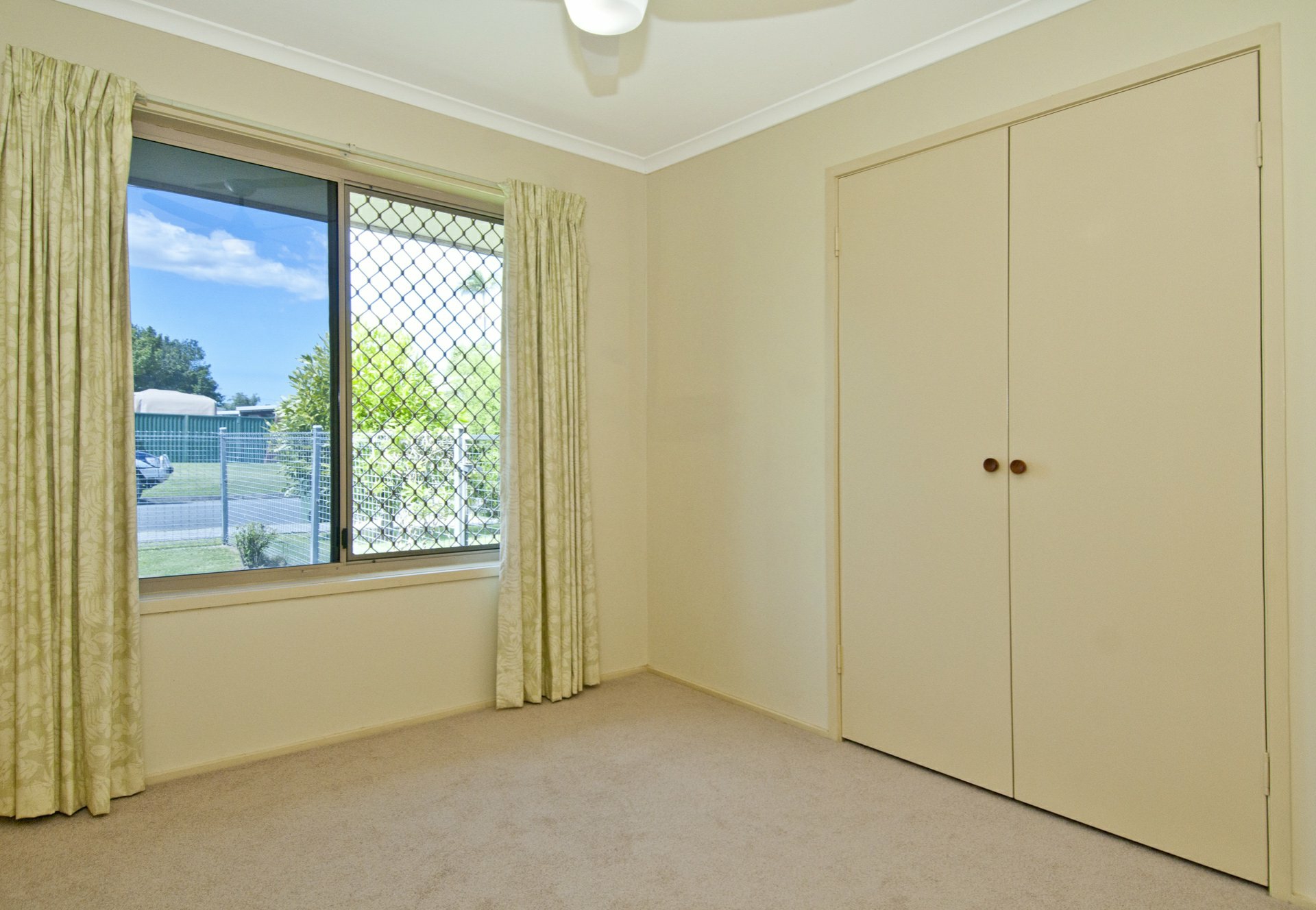 7 Carlyon Street, MOUNT WARREN PARK