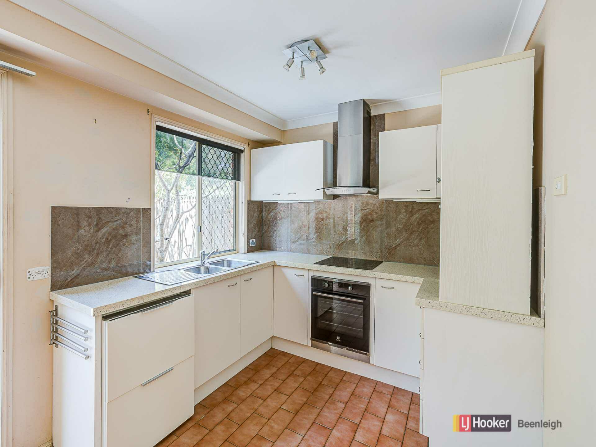 7/1 Farr Jones Court, DAISY HILL