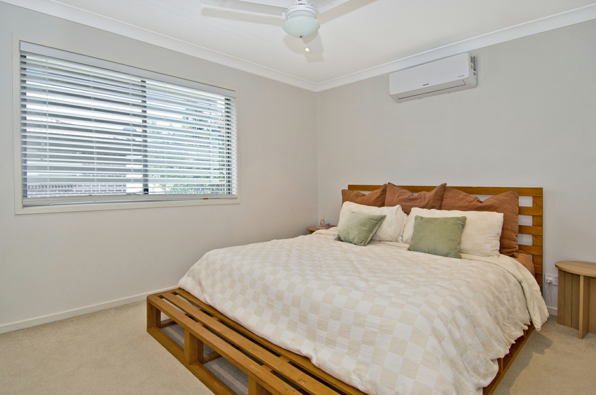 48/6-44 Clearwater Street, BETHANIA