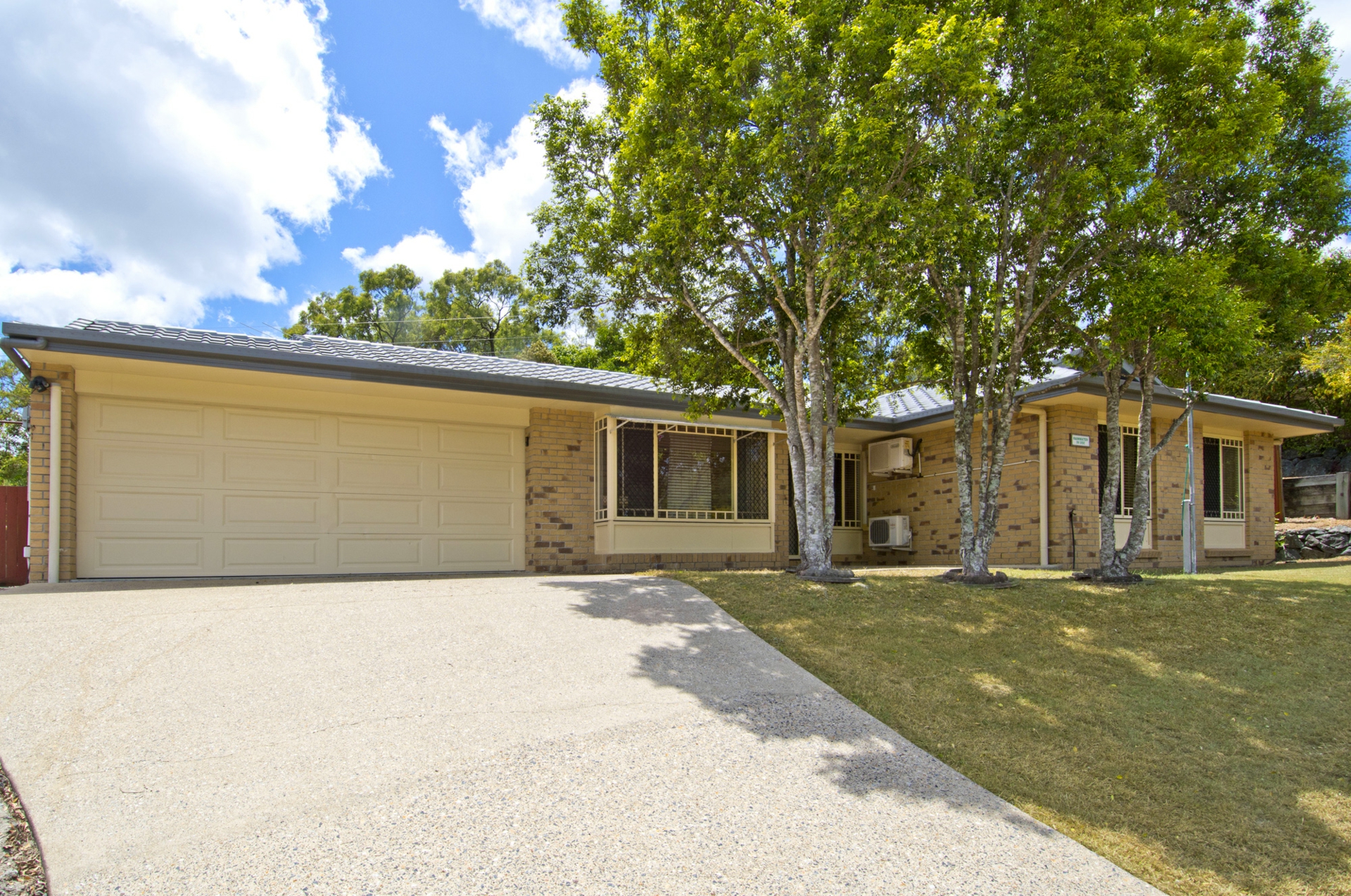 69 Tallagandra Road, BEENLEIGH