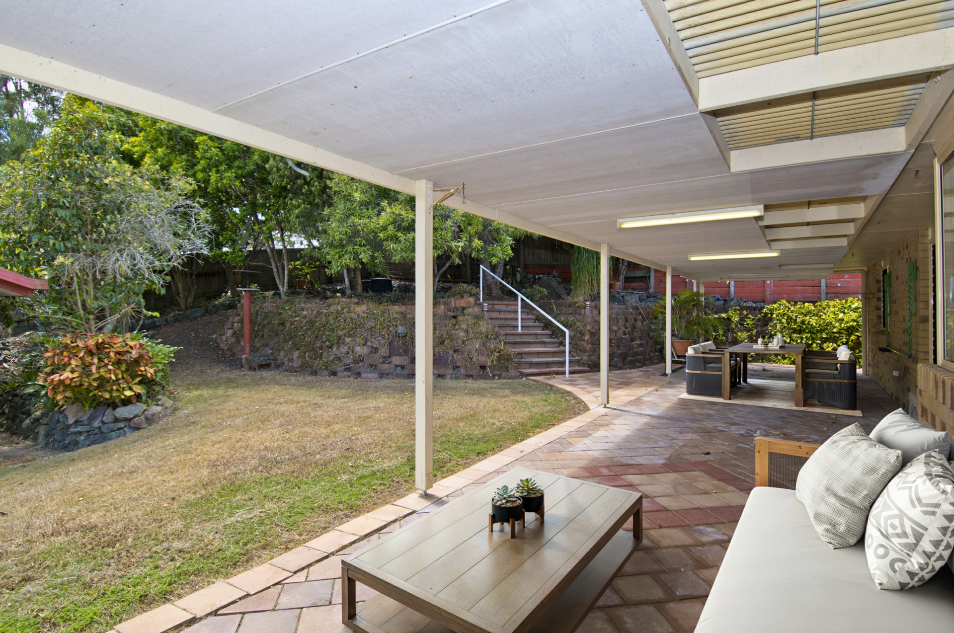 69 Tallagandra Road, BEENLEIGH