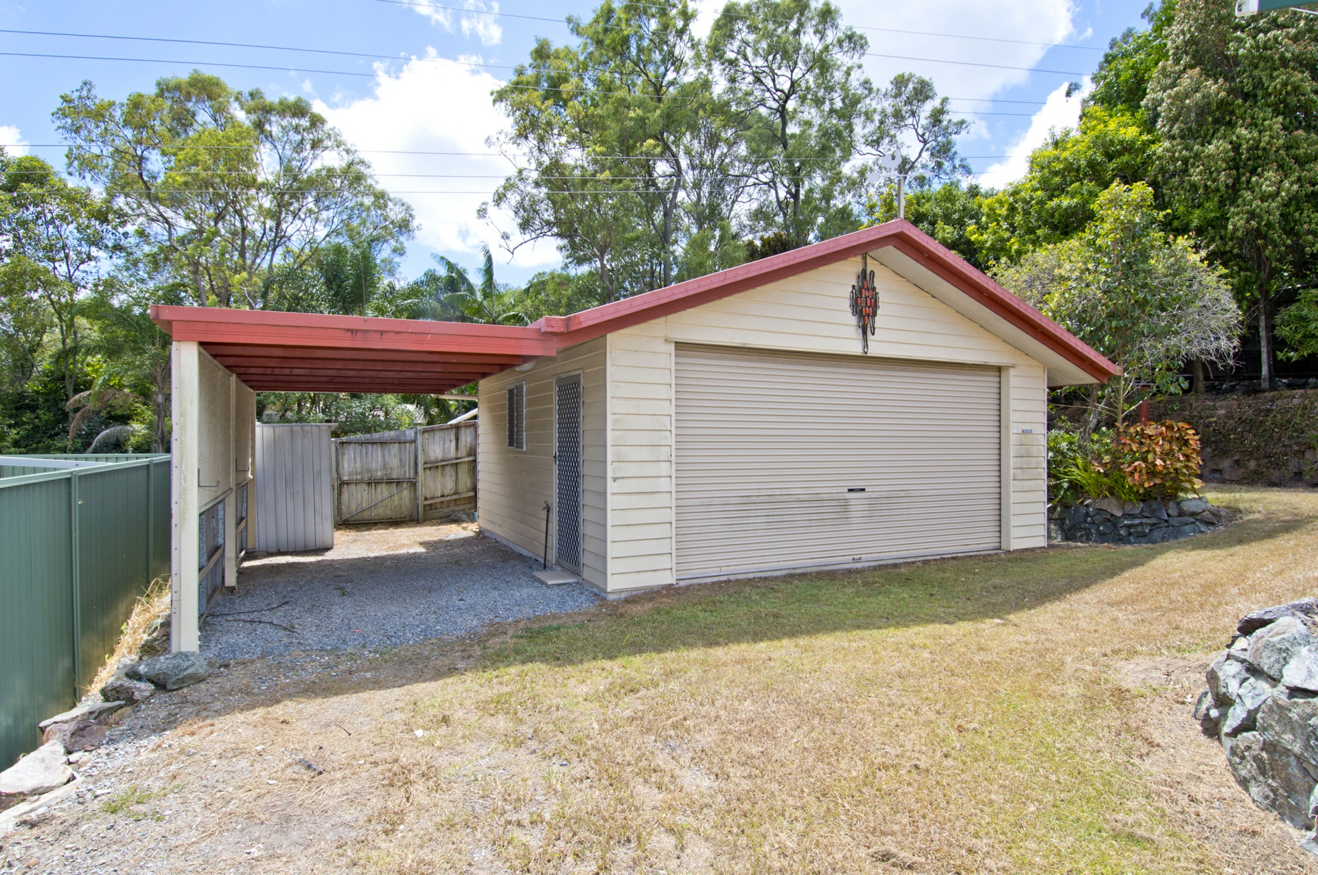 69 Tallagandra Road, BEENLEIGH
