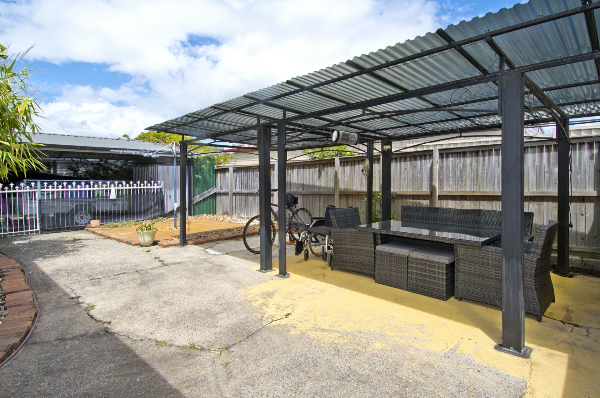 18 Charles Street, BEENLEIGH