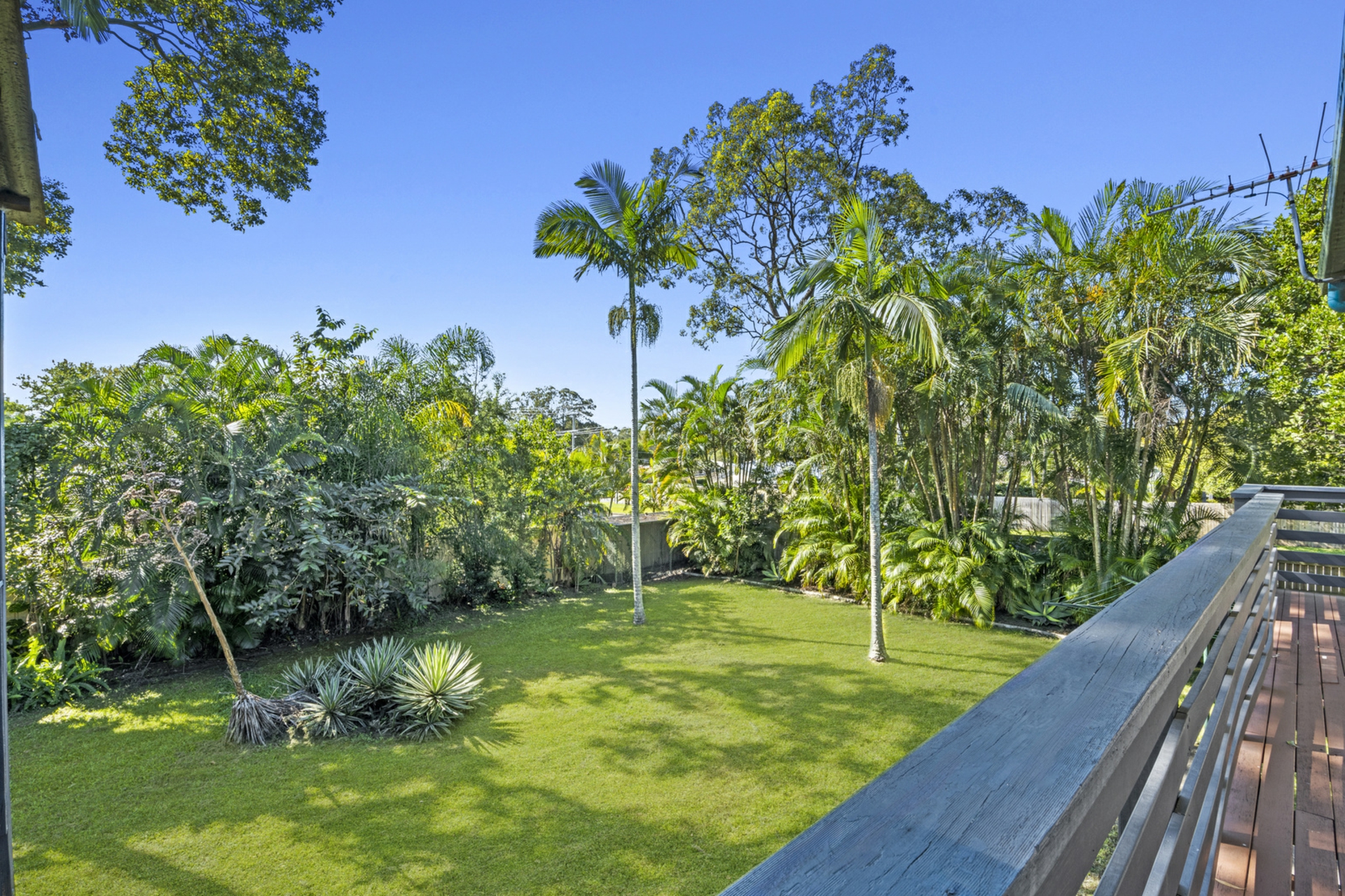 11 Shirley Street, EAGLEBY