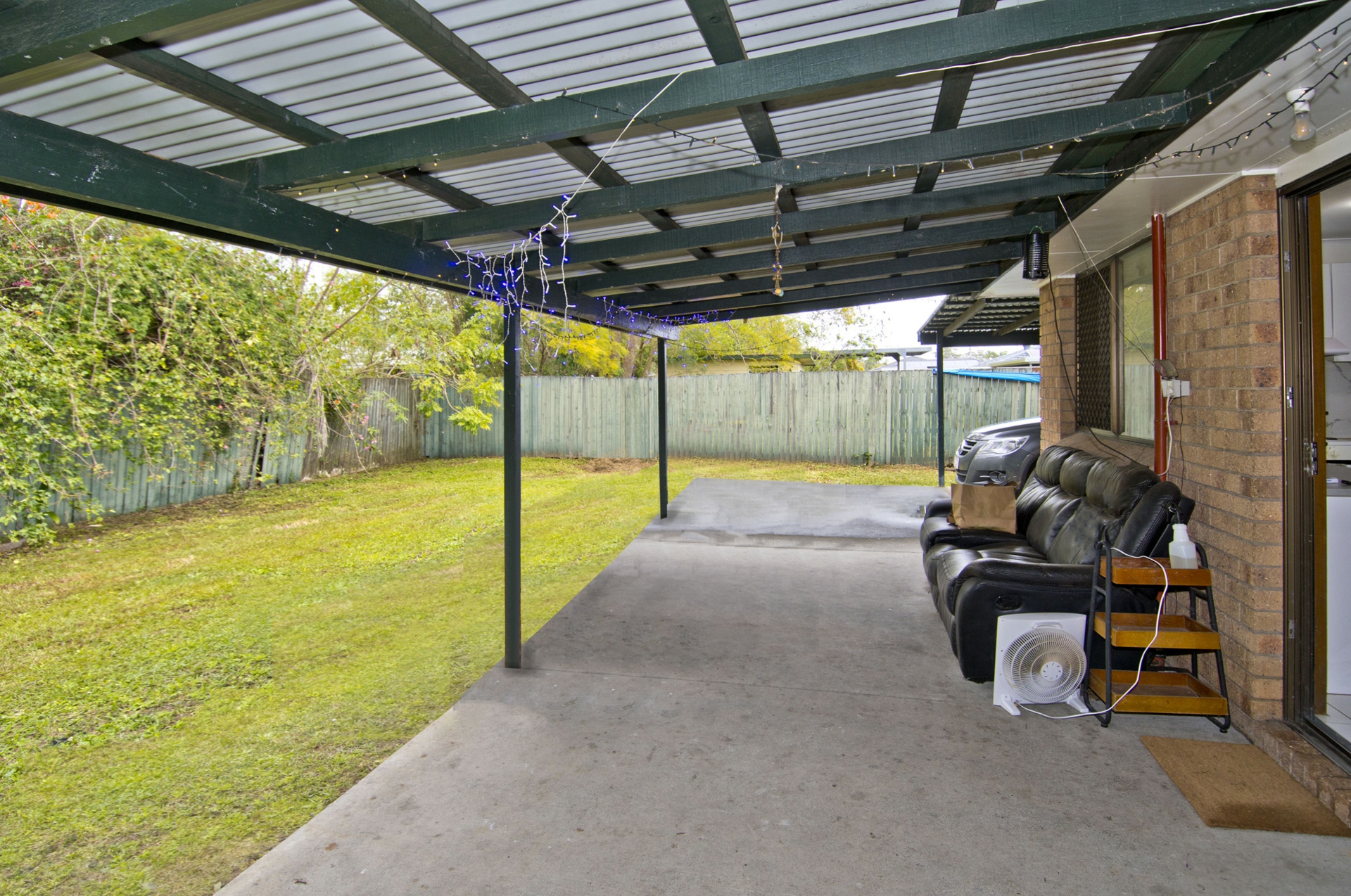27 Fyshwick Street, Loganholme