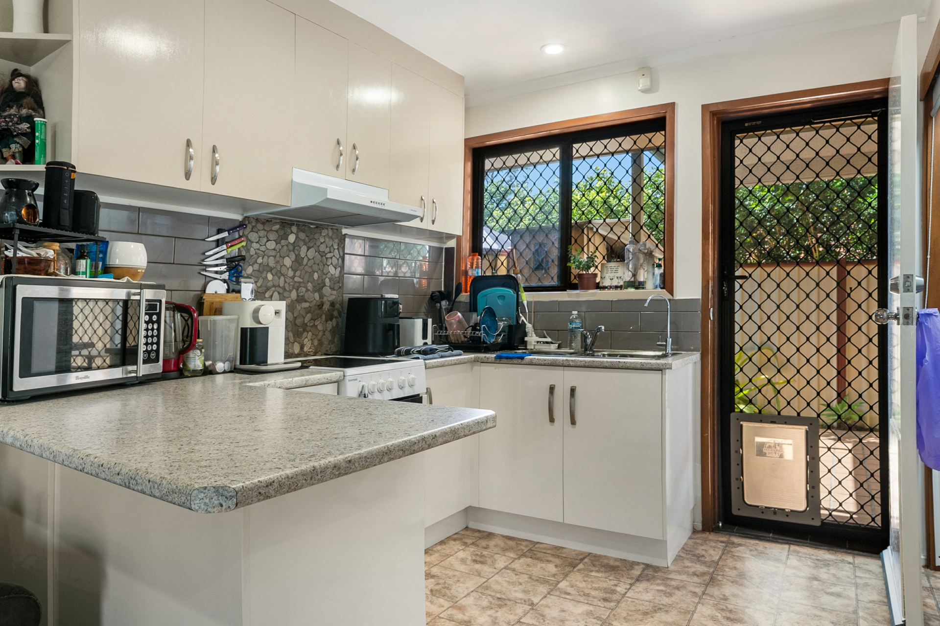 10/18-22 Albert Street, Eagleby