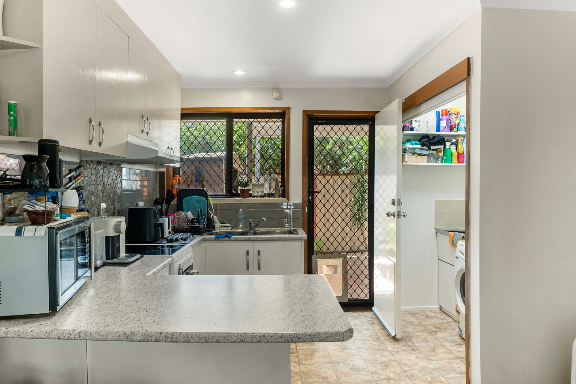 10/18-22 Albert Street, Eagleby