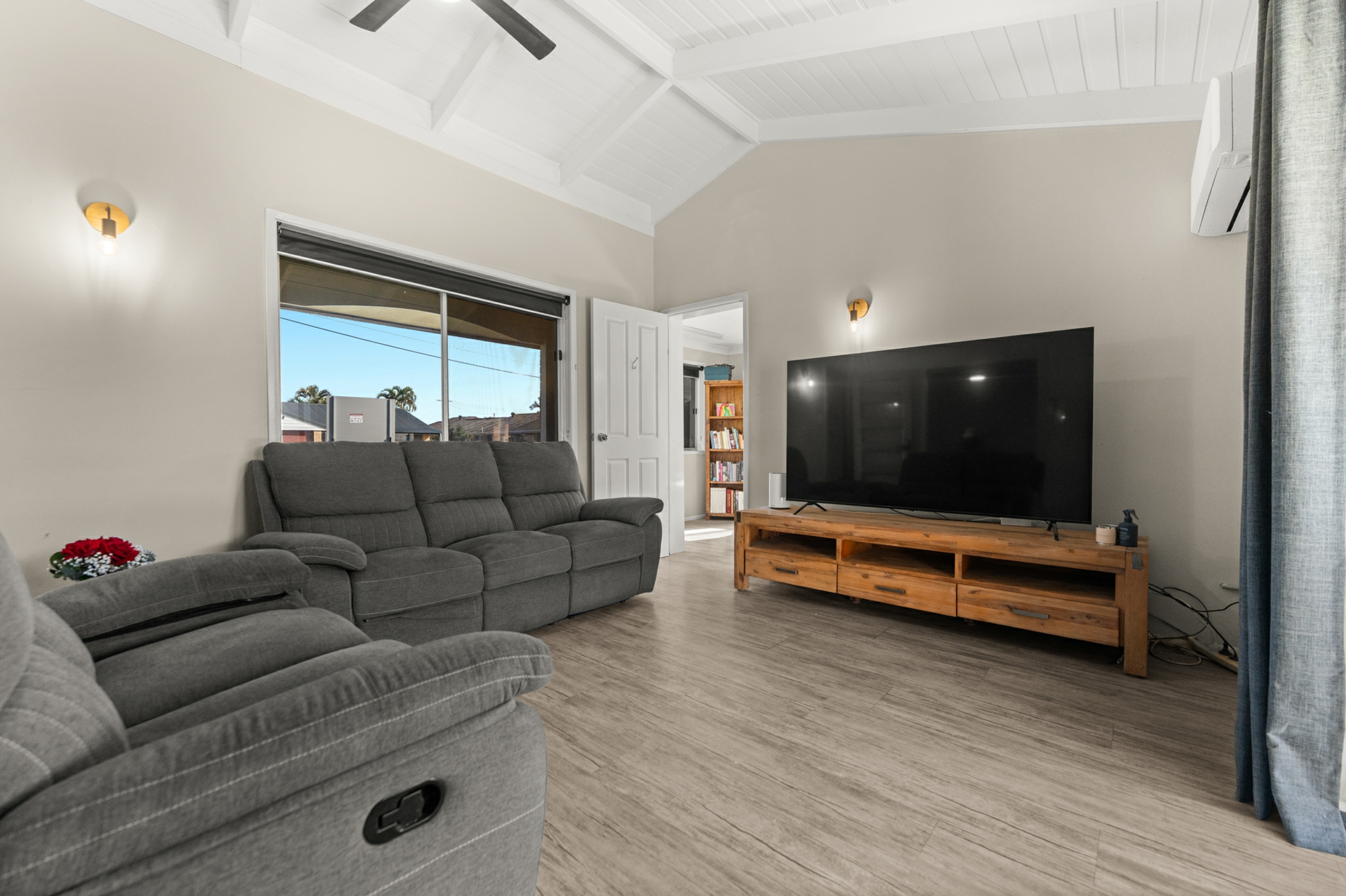 18 Carlyon Street — photo 5 of 23